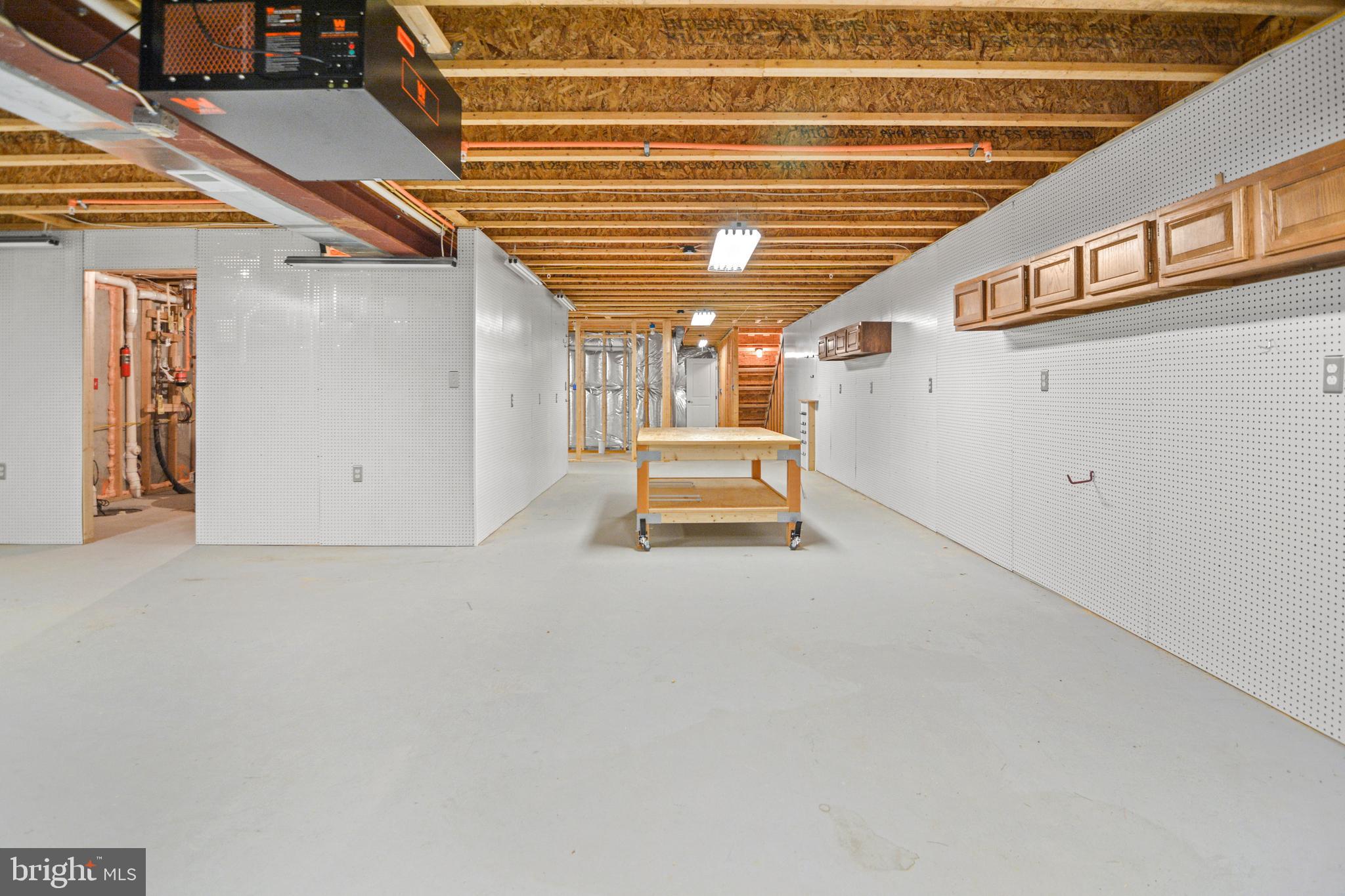 FALLSTON COMMONS - Residential