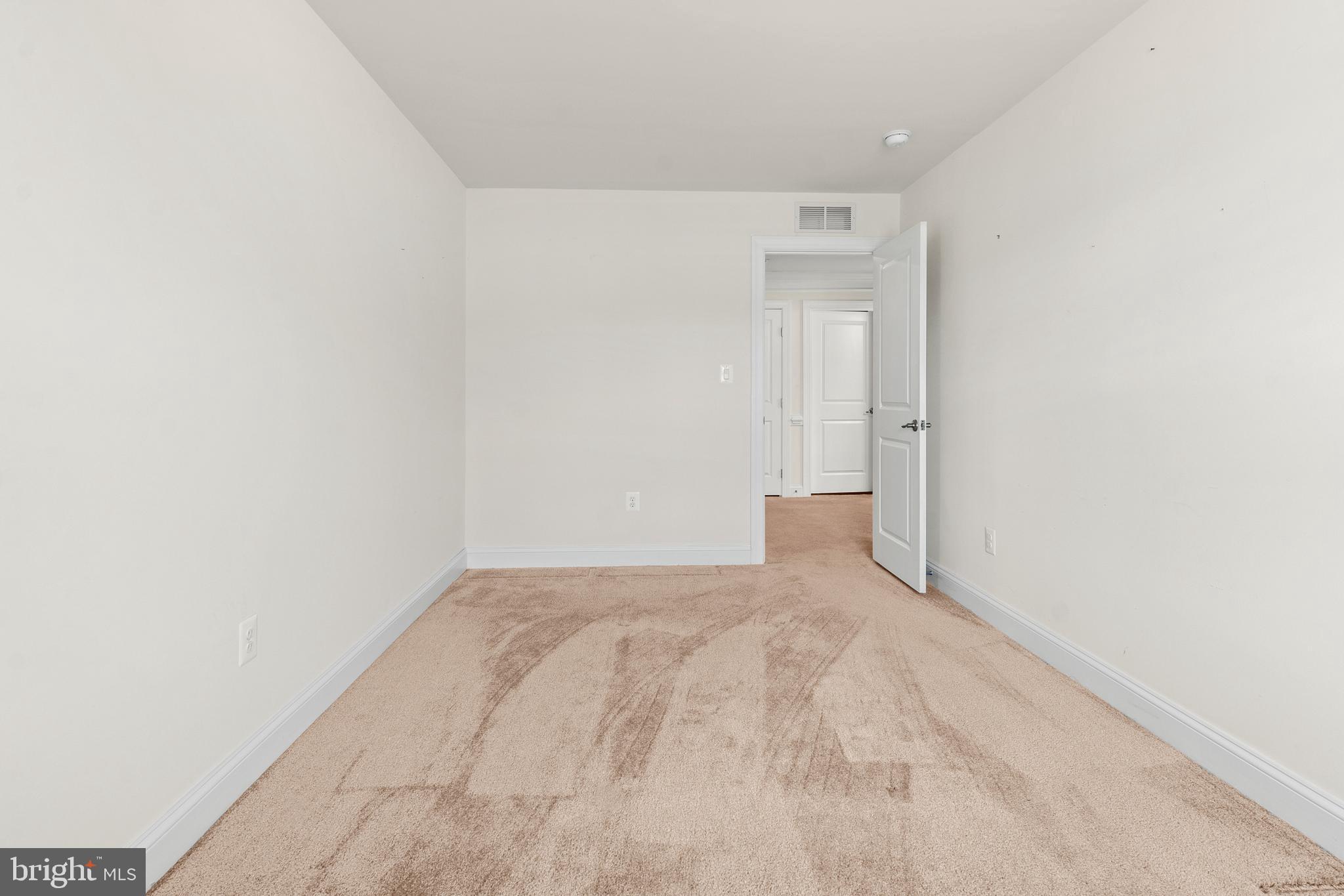 FALLSTON COMMONS - Residential