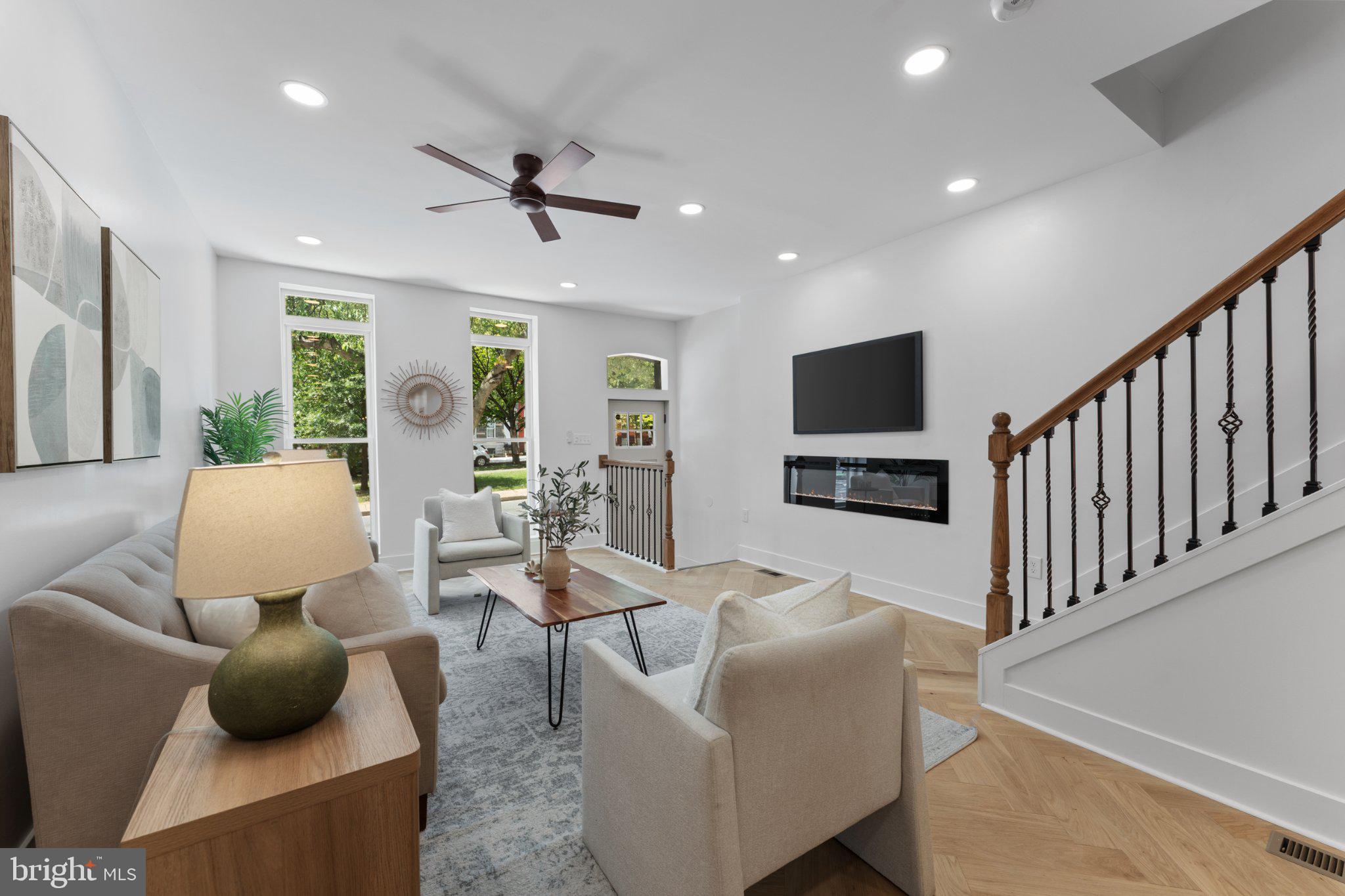 1803 N BROADWAY