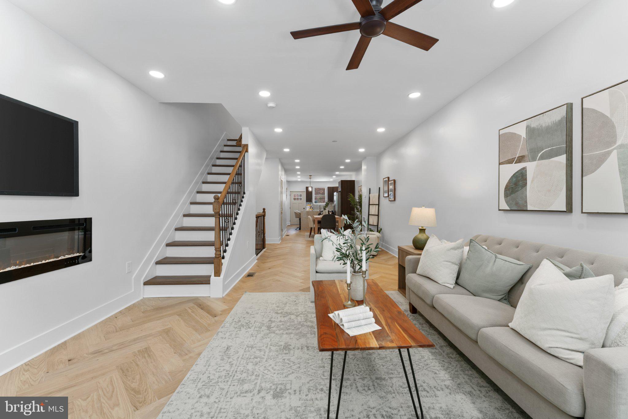 1803 N BROADWAY