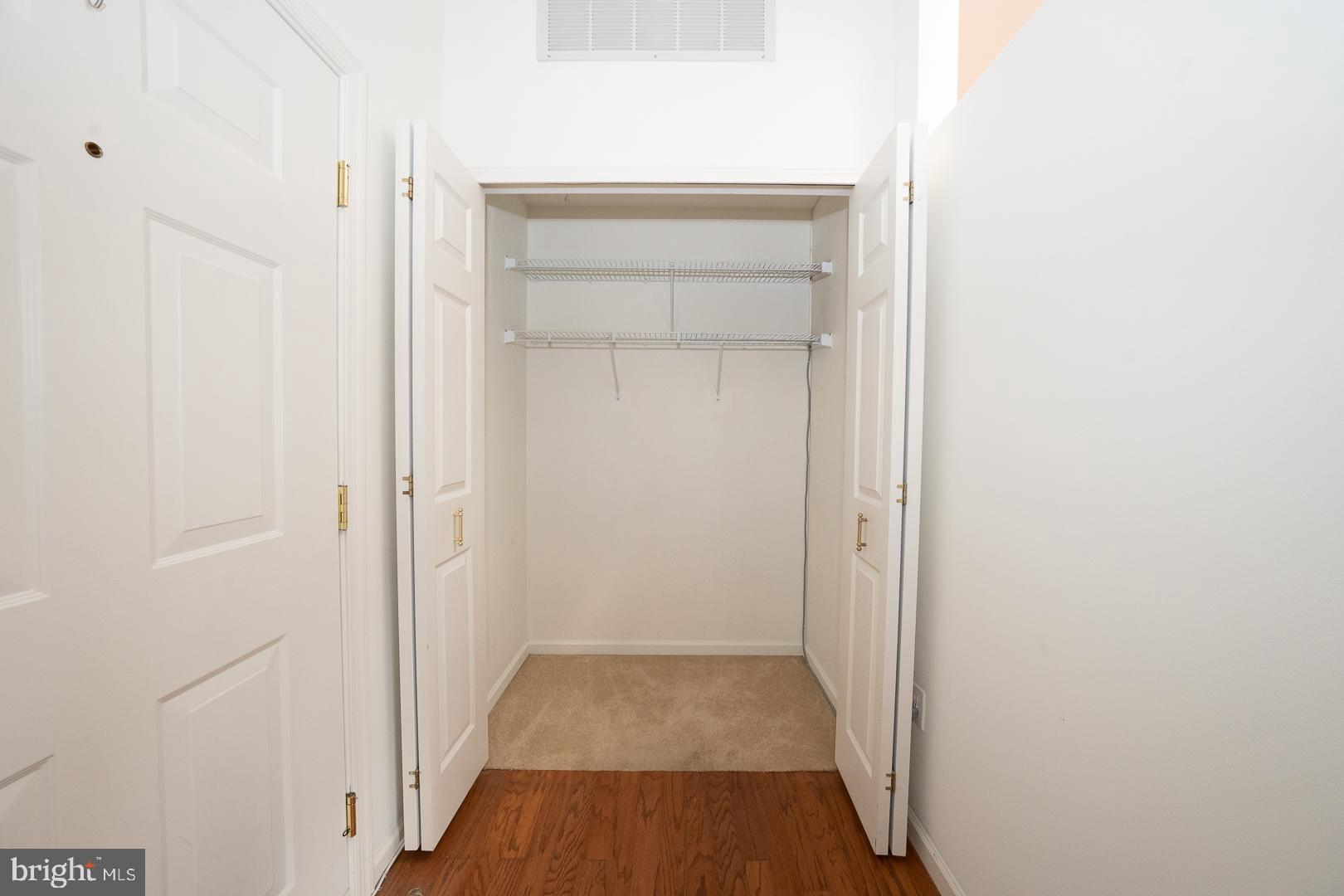 CHURCHILL COURT - Residential