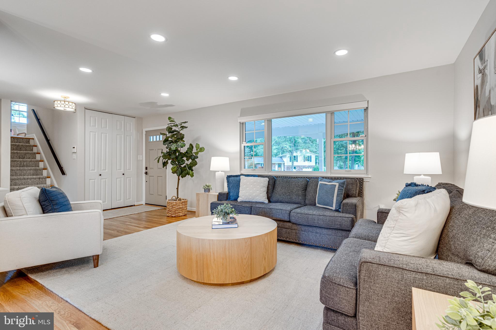 KINGS PARK WEST - Residential