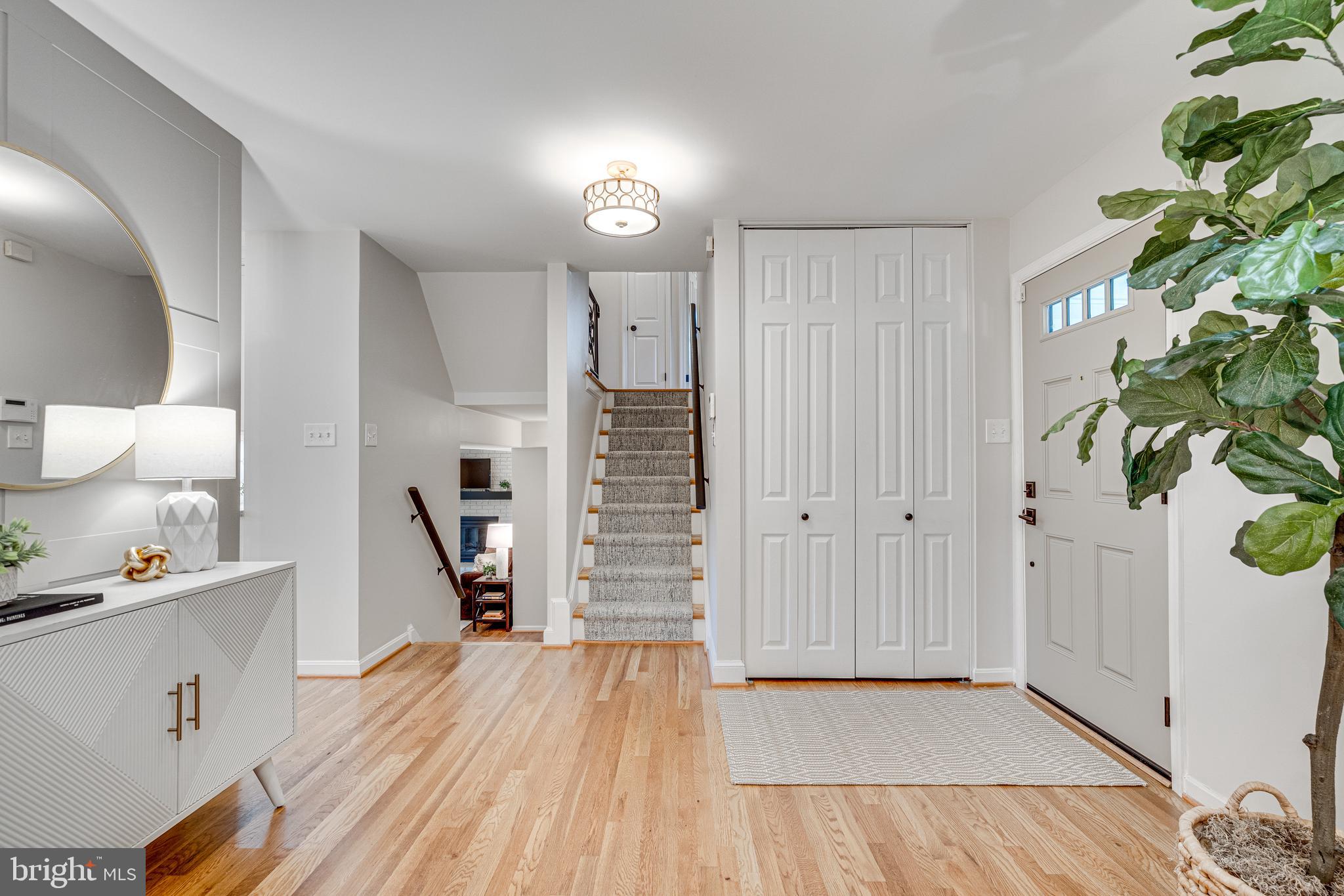 KINGS PARK WEST - Residential