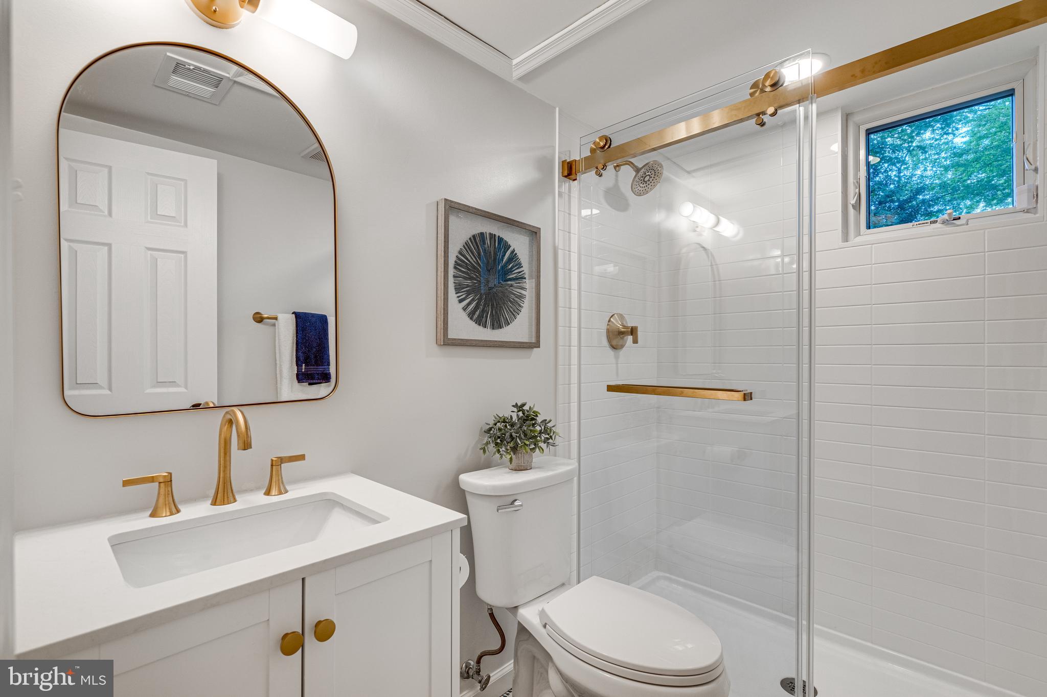 KINGS PARK WEST - Residential