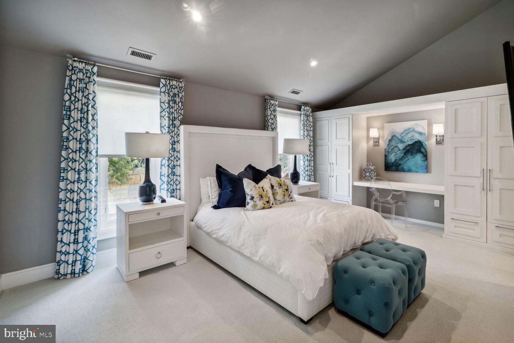 HISTORIC DISTRICT - Residential