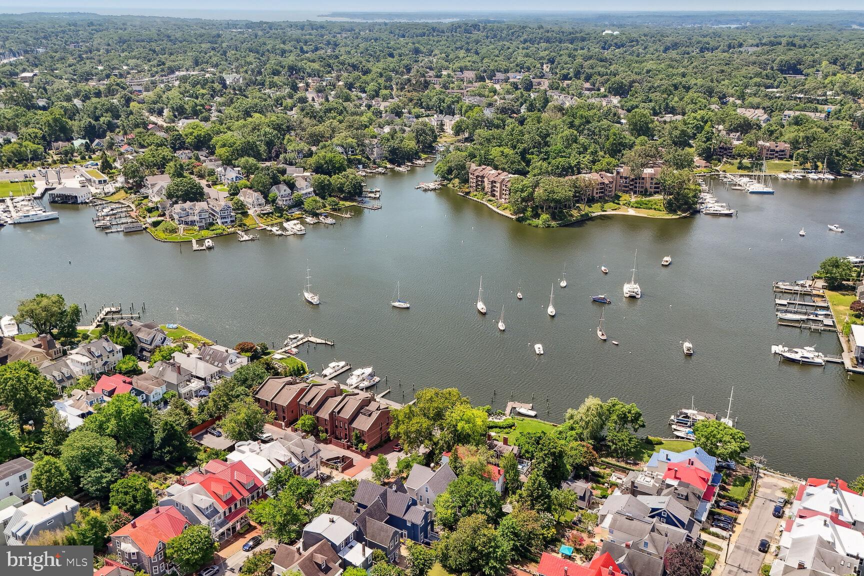 HISTORIC DISTRICT - Residential