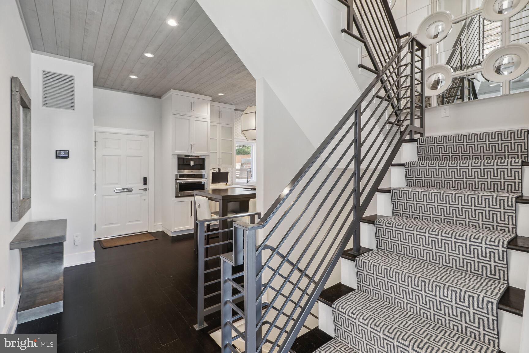 HISTORIC DISTRICT - Residential