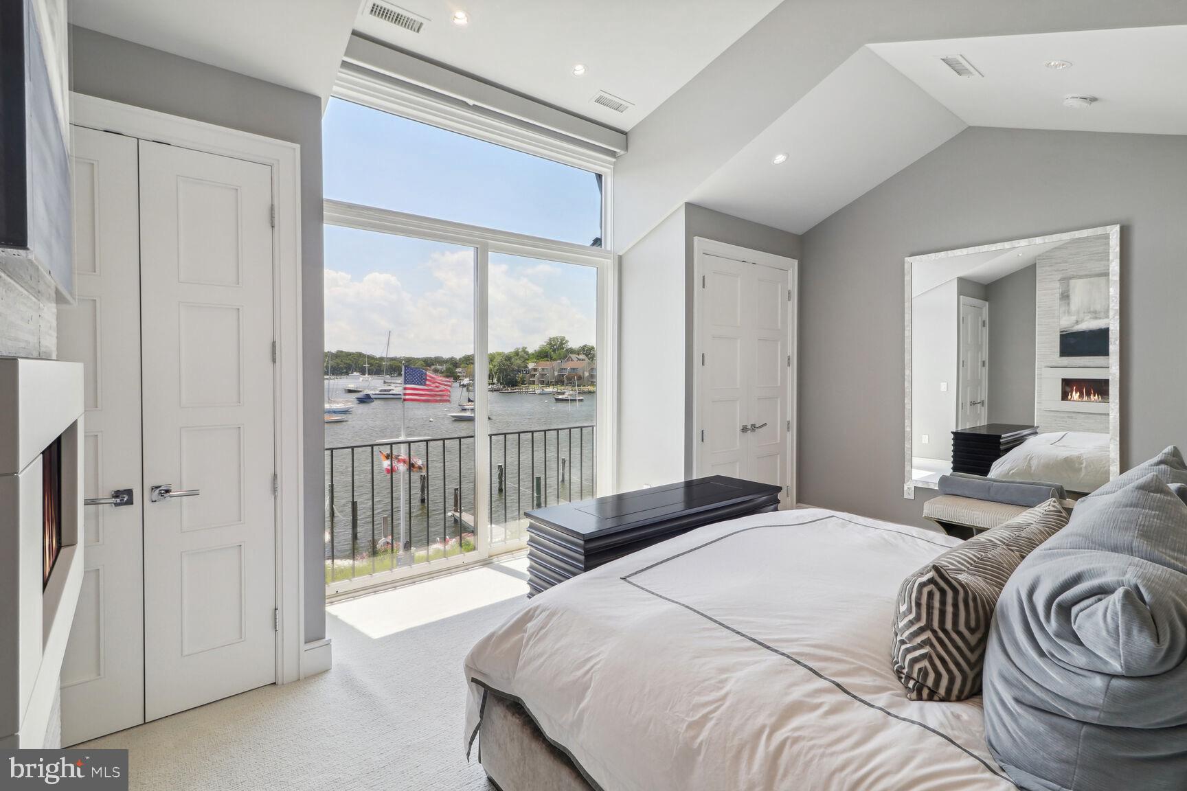 HISTORIC DISTRICT - Residential