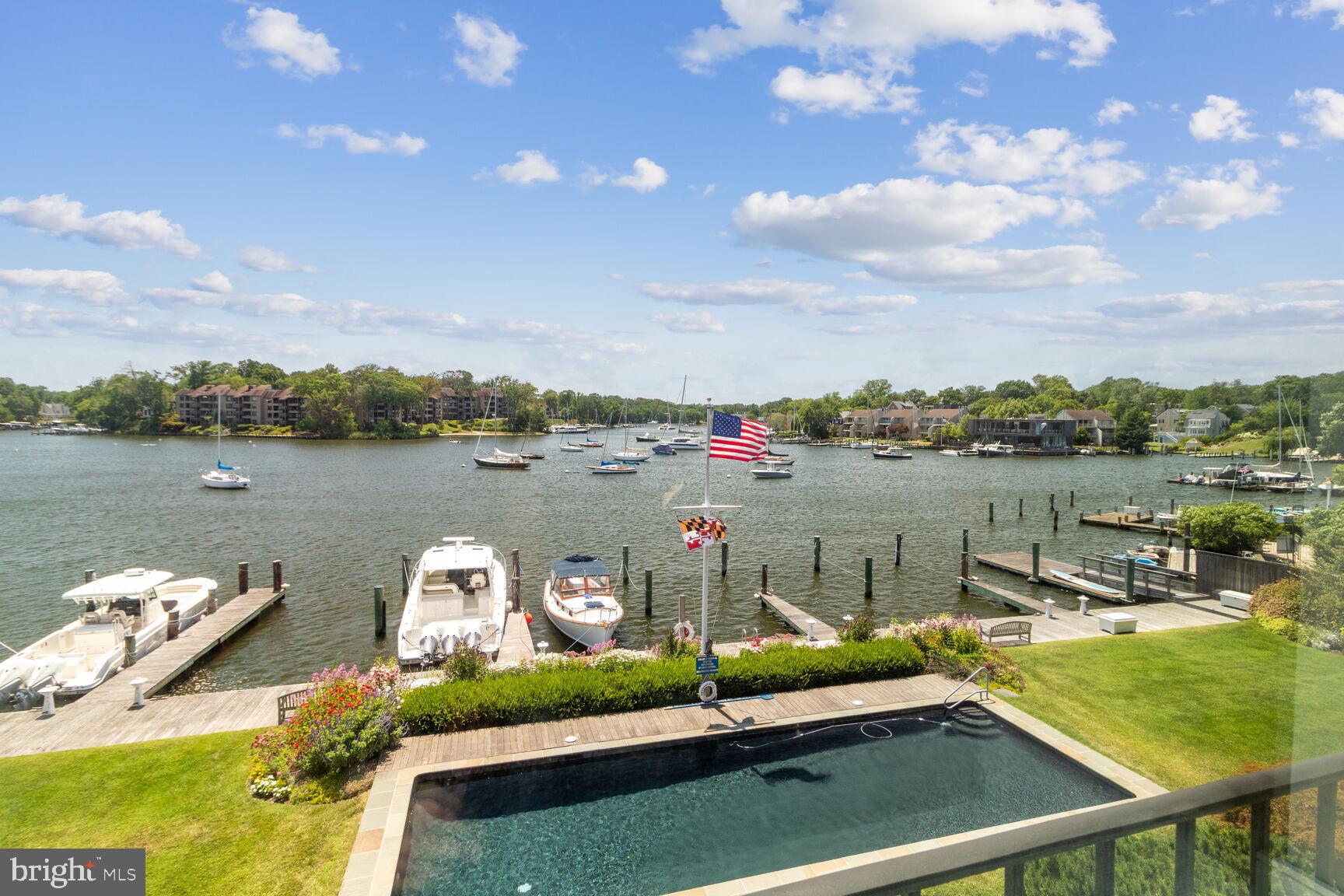 HISTORIC DISTRICT - Residential