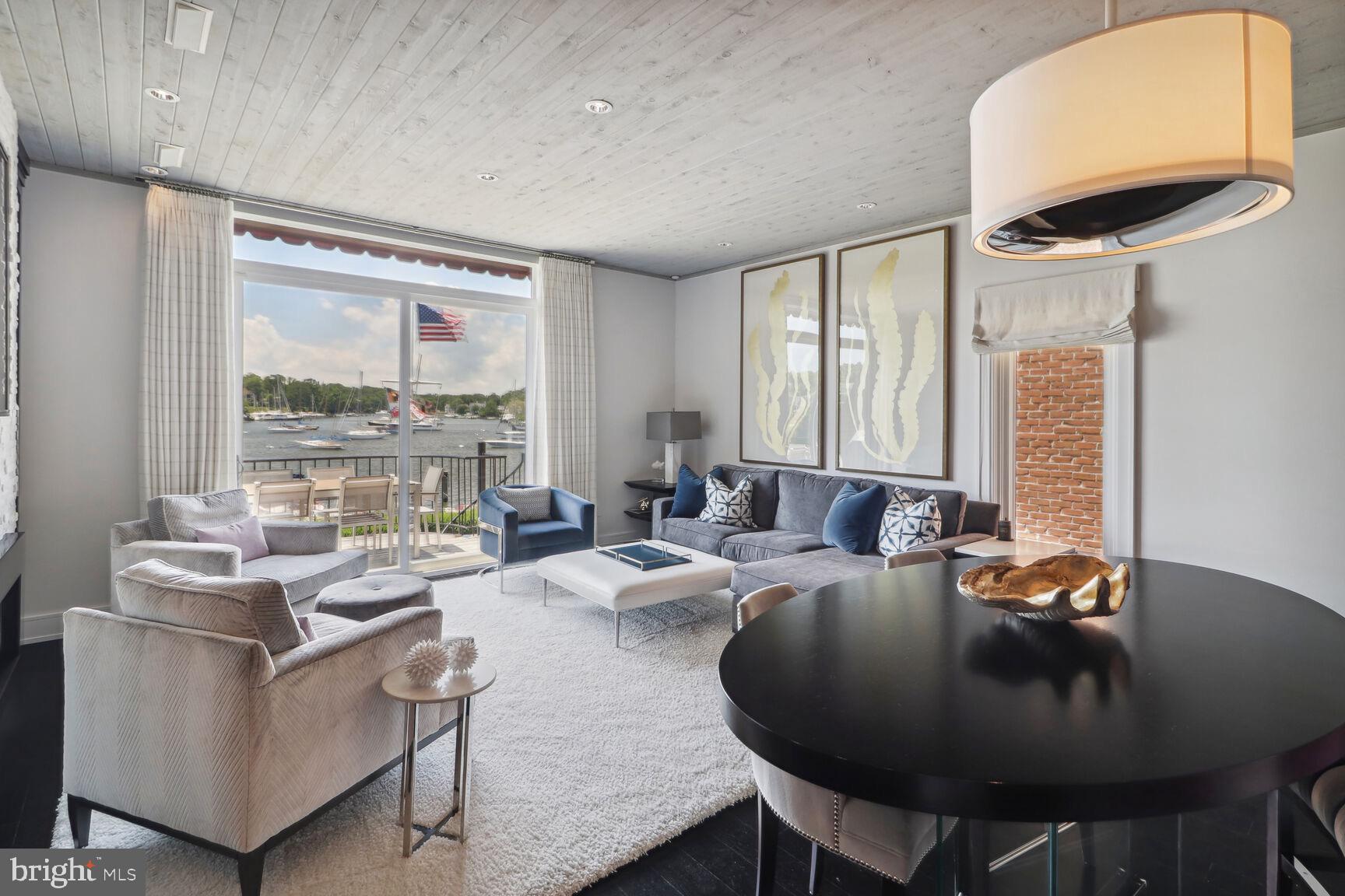 HISTORIC DISTRICT - Residential