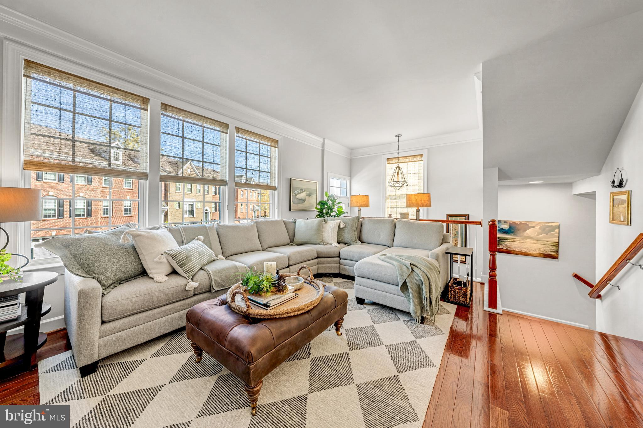 OVERLOOK - Residential