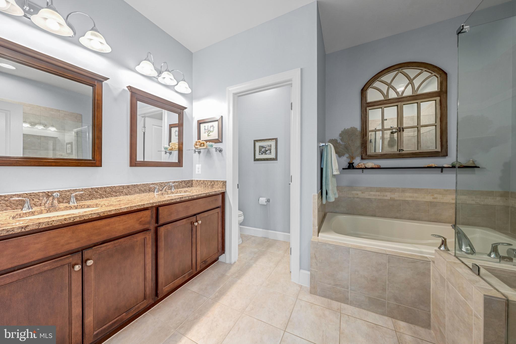 OVERLOOK - Residential