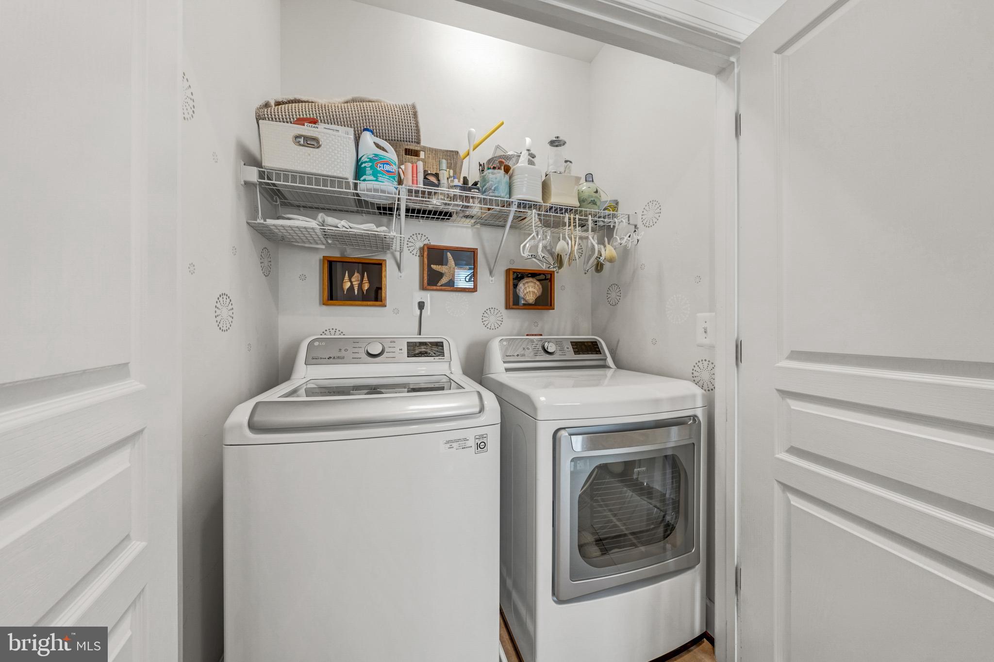 OVERLOOK - Residential