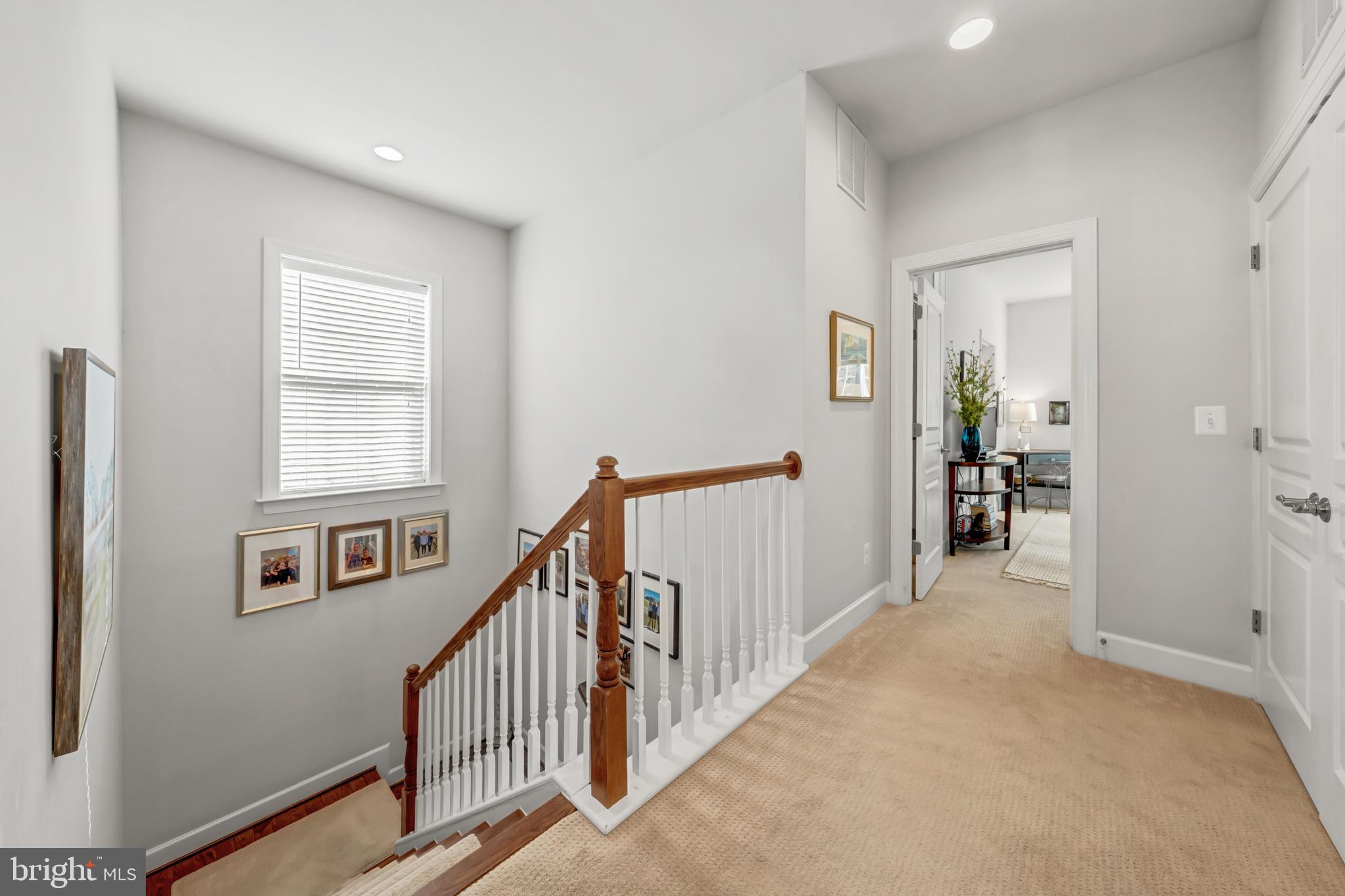 OVERLOOK - Residential