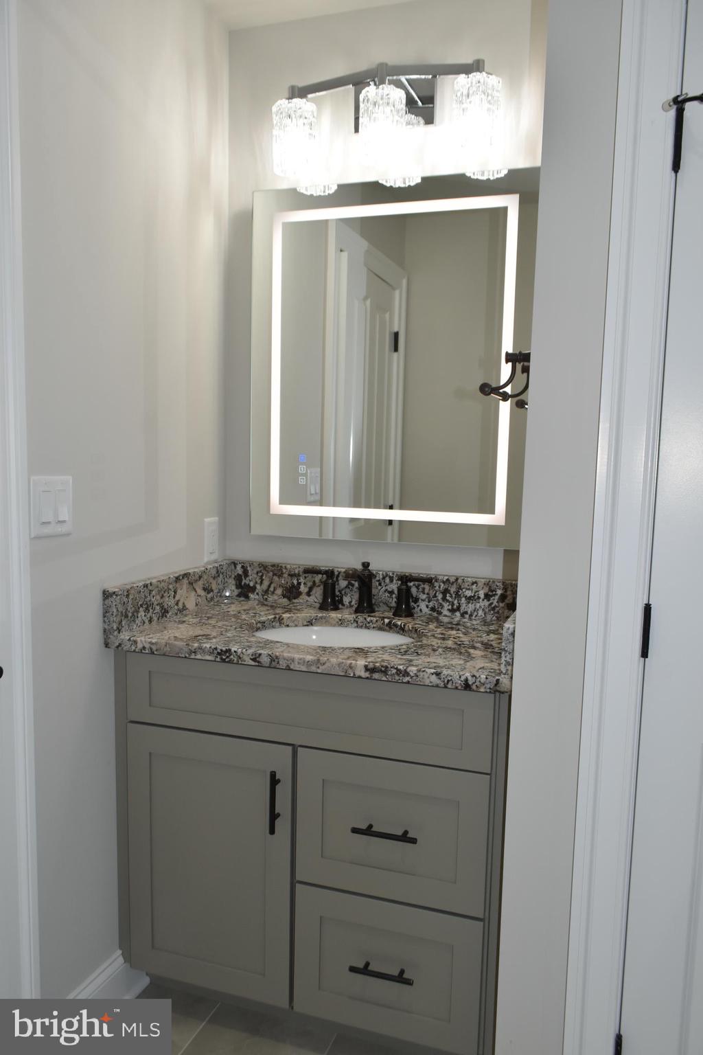 JASPER RIDGE - Residential