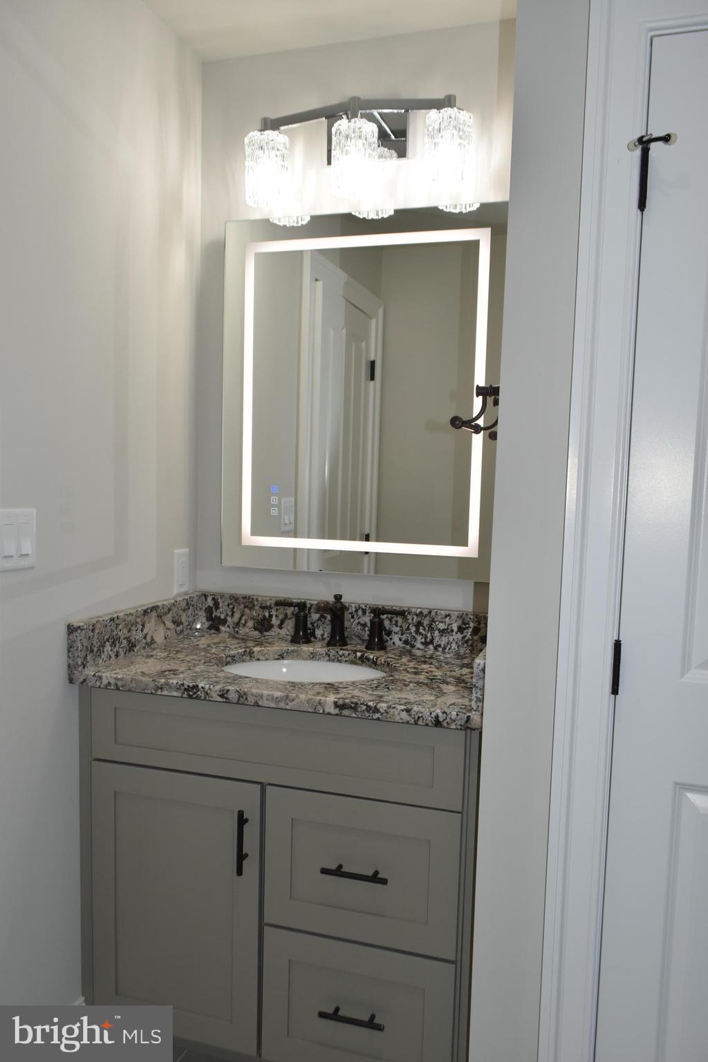 JASPER RIDGE - Residential