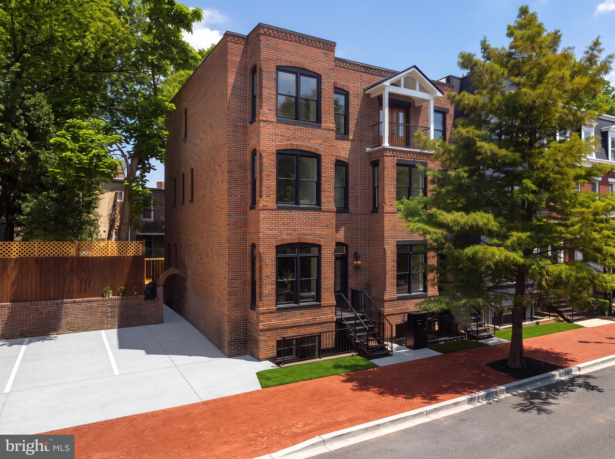 1241 4TH STREET NW