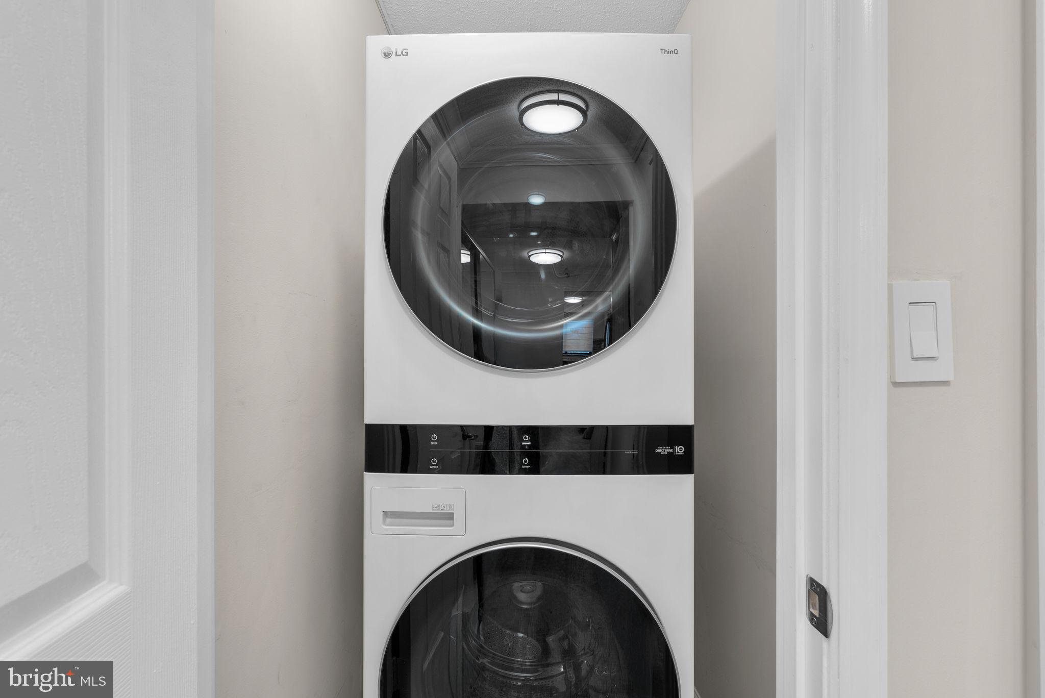 LEISURE WORLD - Residential