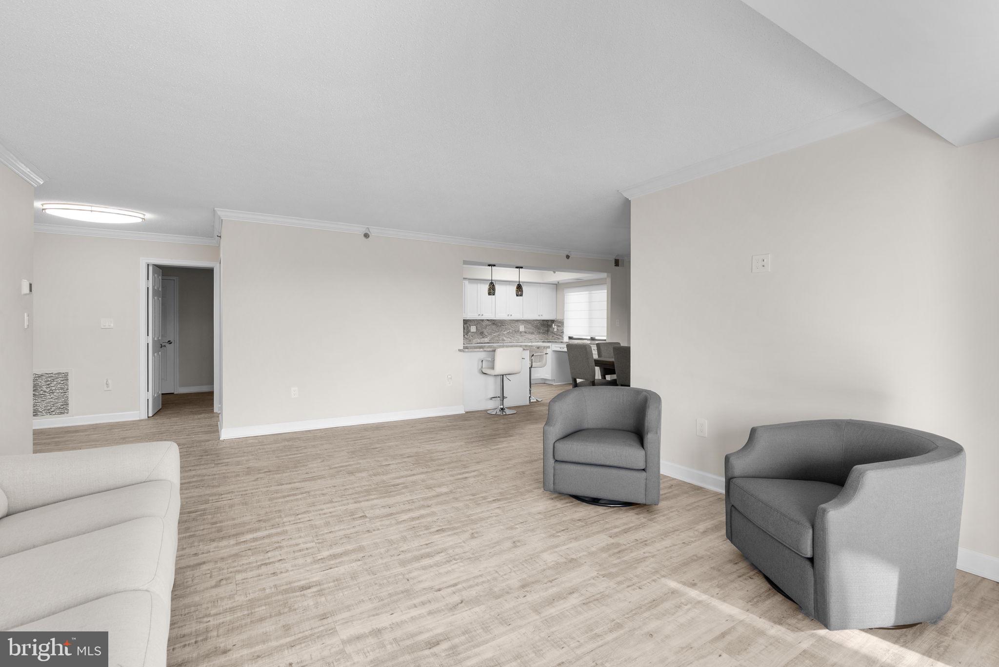 LEISURE WORLD - Residential