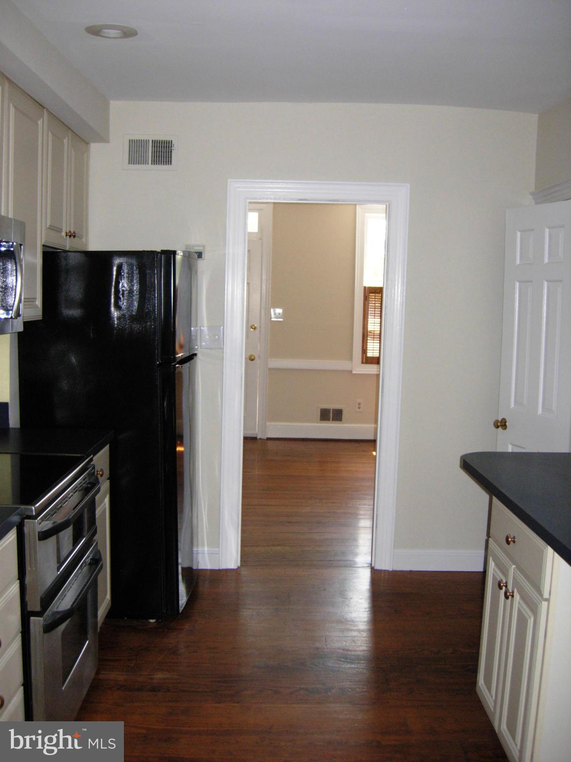 OLD TOWN - Residential Lease