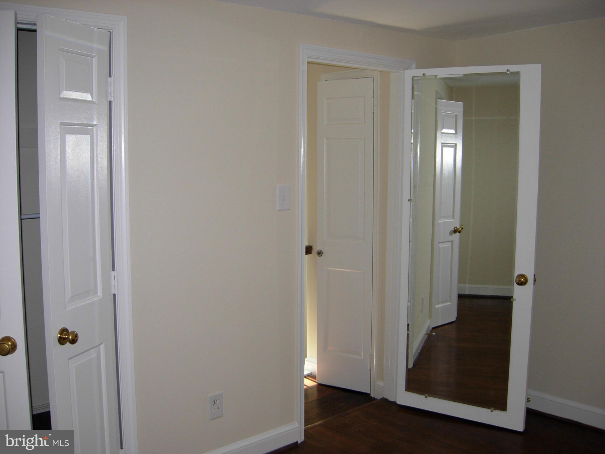 OLD TOWN - Residential Lease