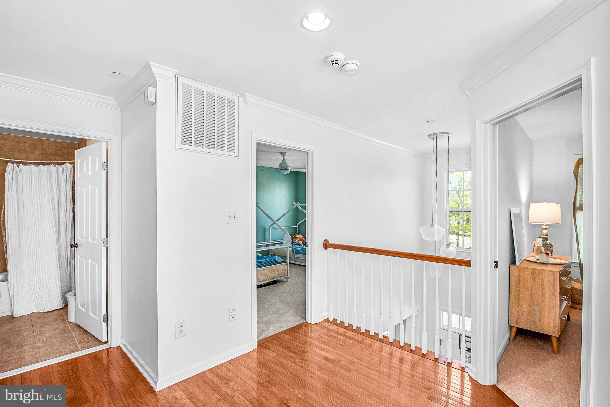 EASTON VILLAGE - Residential