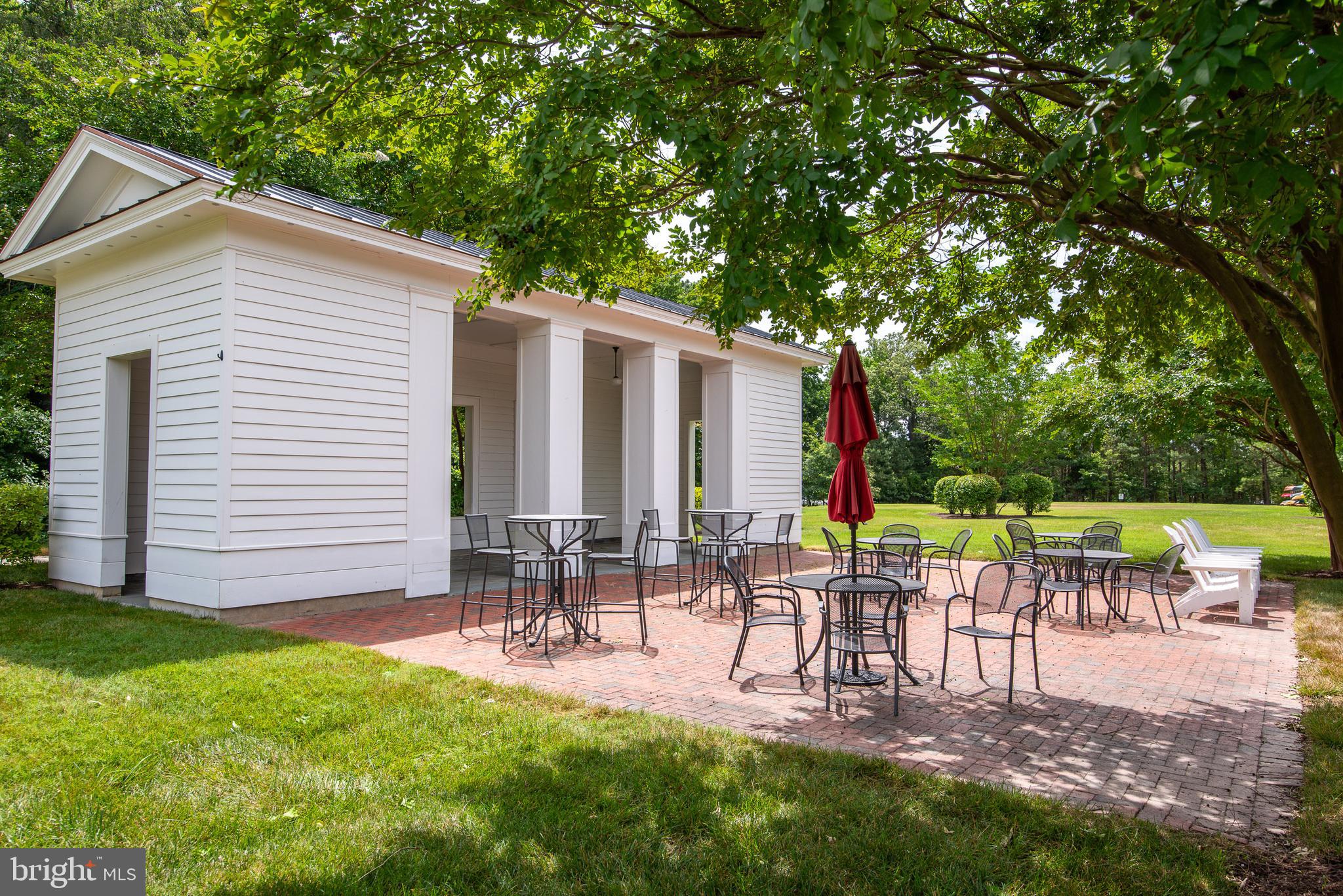 EASTON VILLAGE - Residential