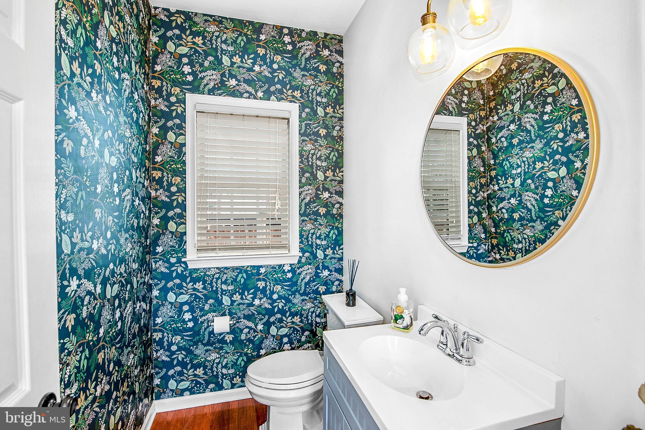 EASTON VILLAGE - Residential