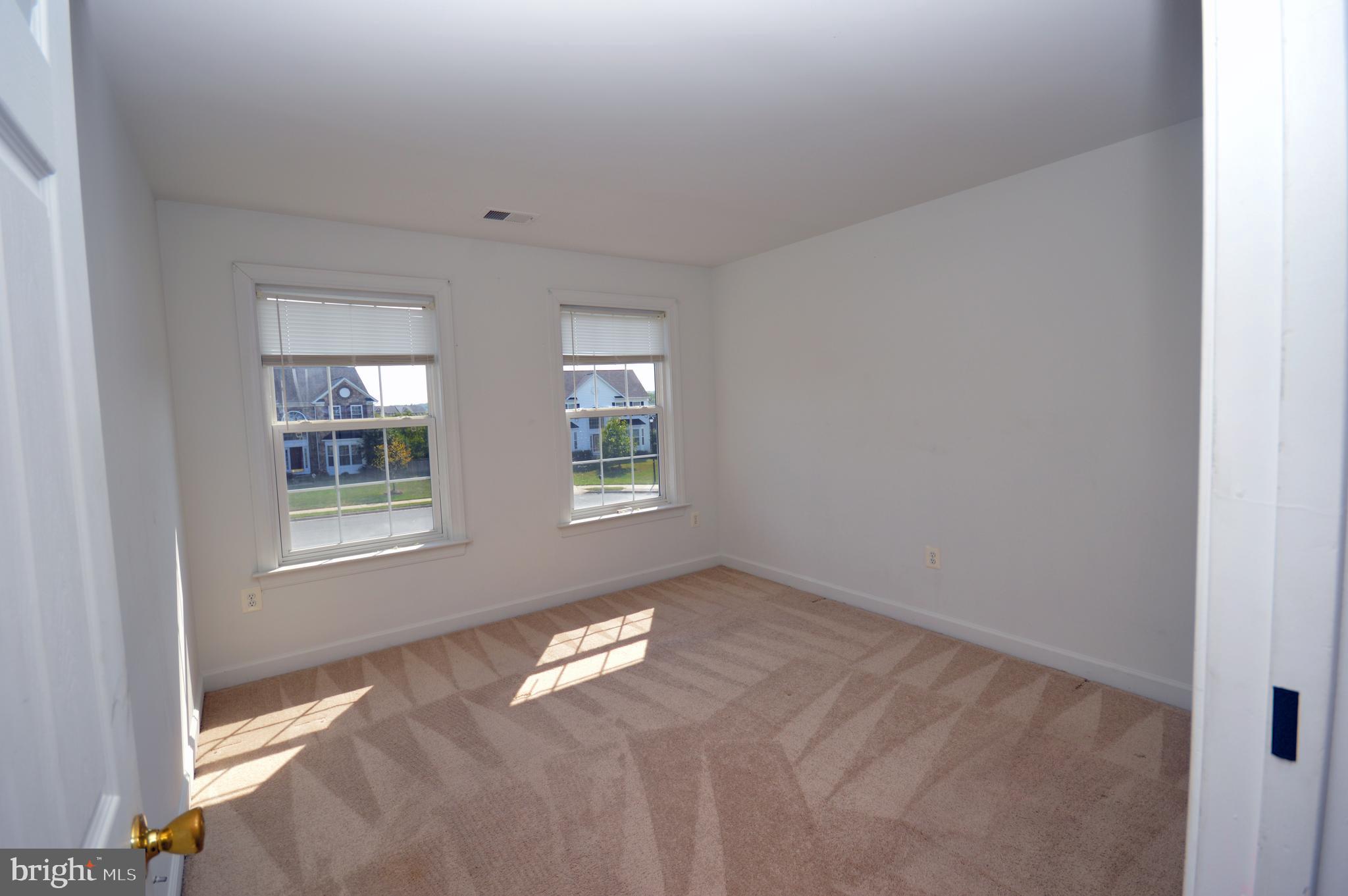 EAGLES POINTE - Residential Lease