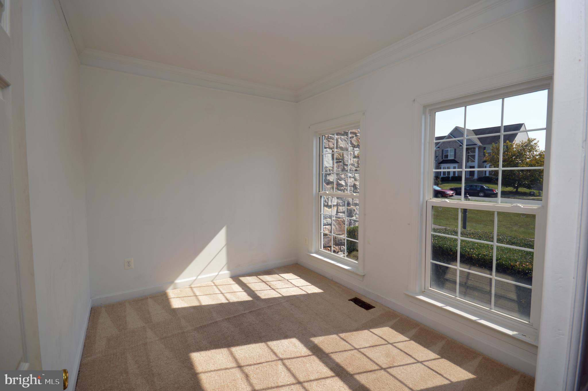 EAGLES POINTE - Residential Lease