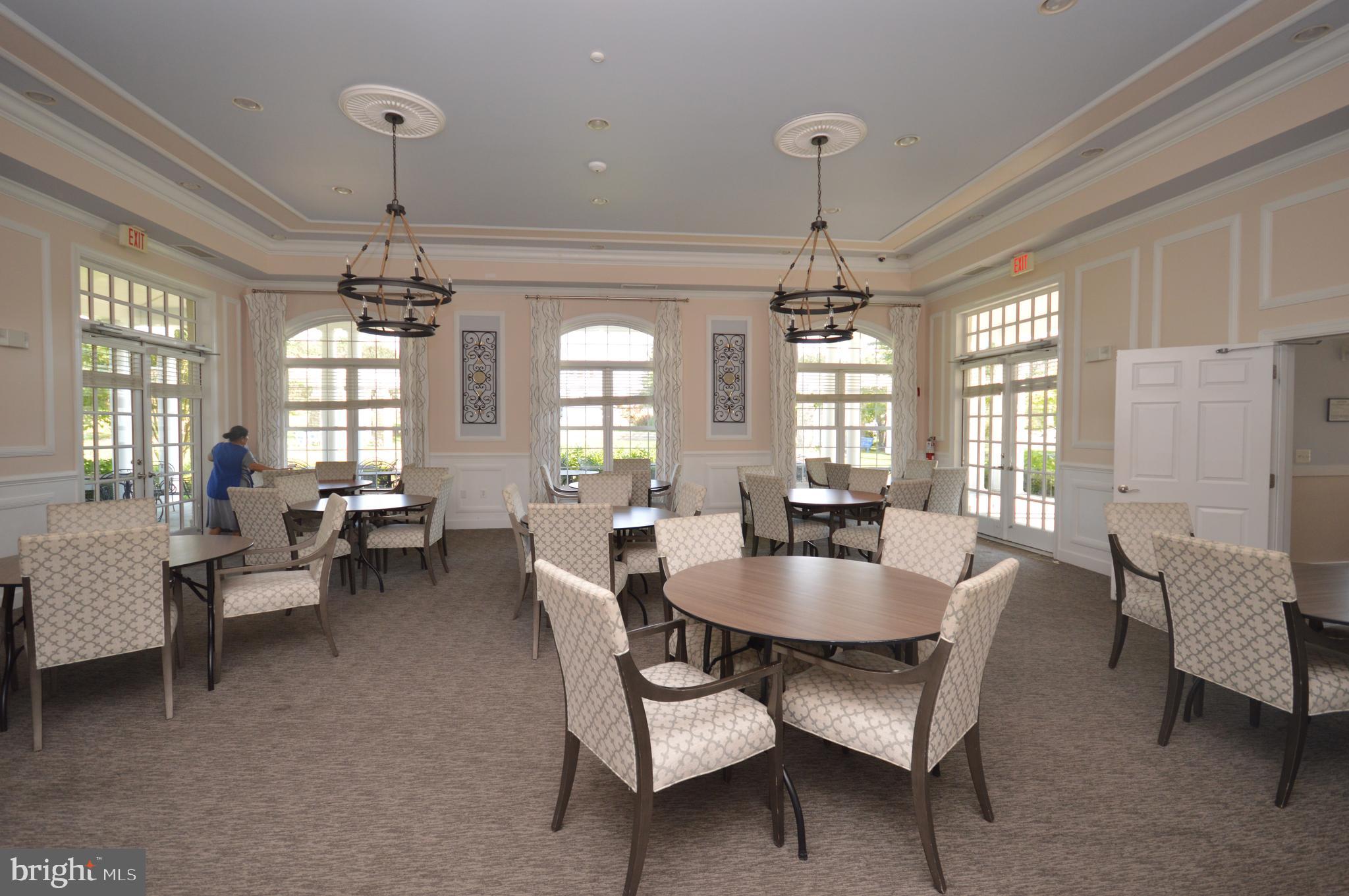 EAGLES POINTE - Residential Lease