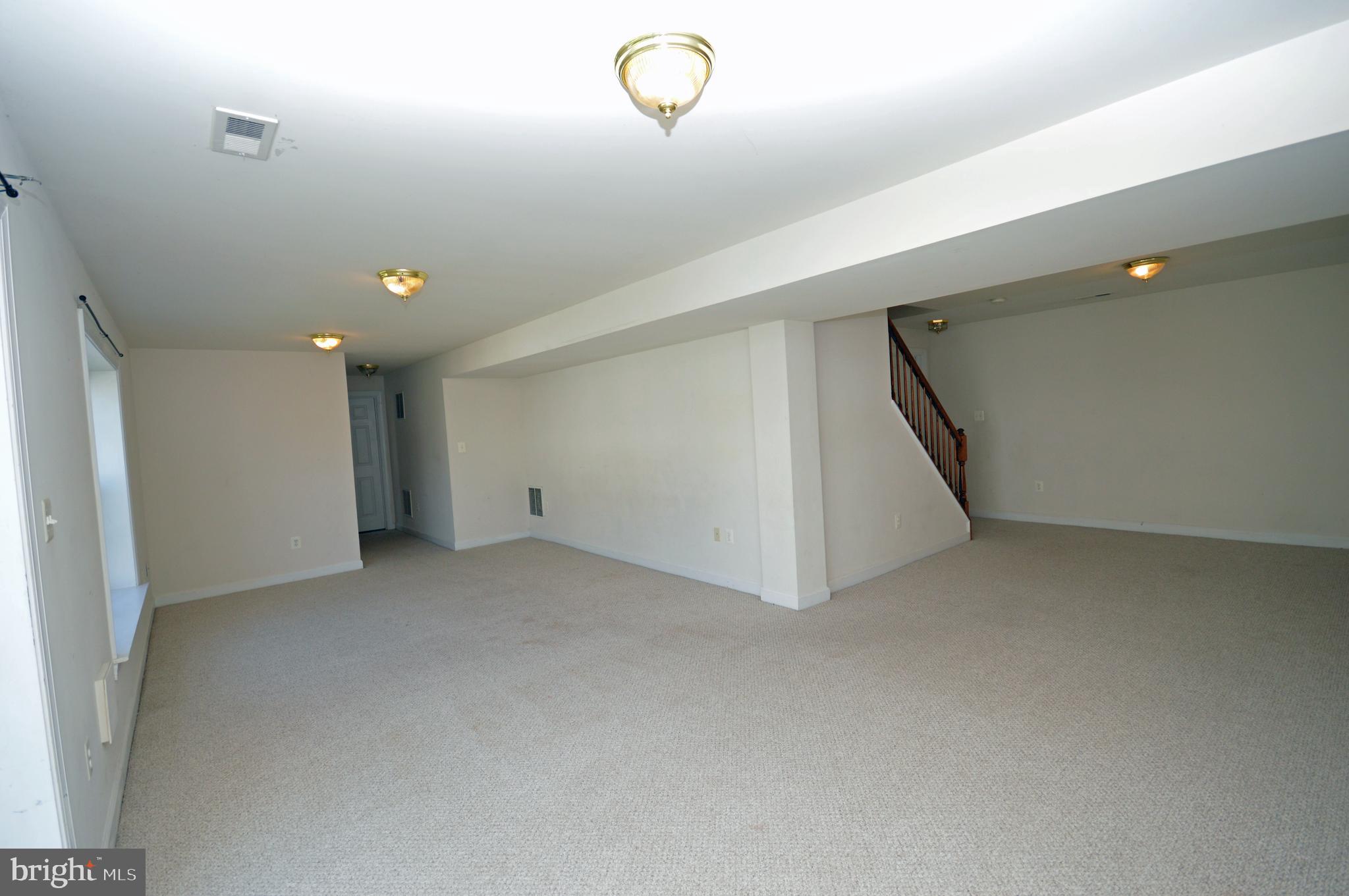 EAGLES POINTE - Residential Lease