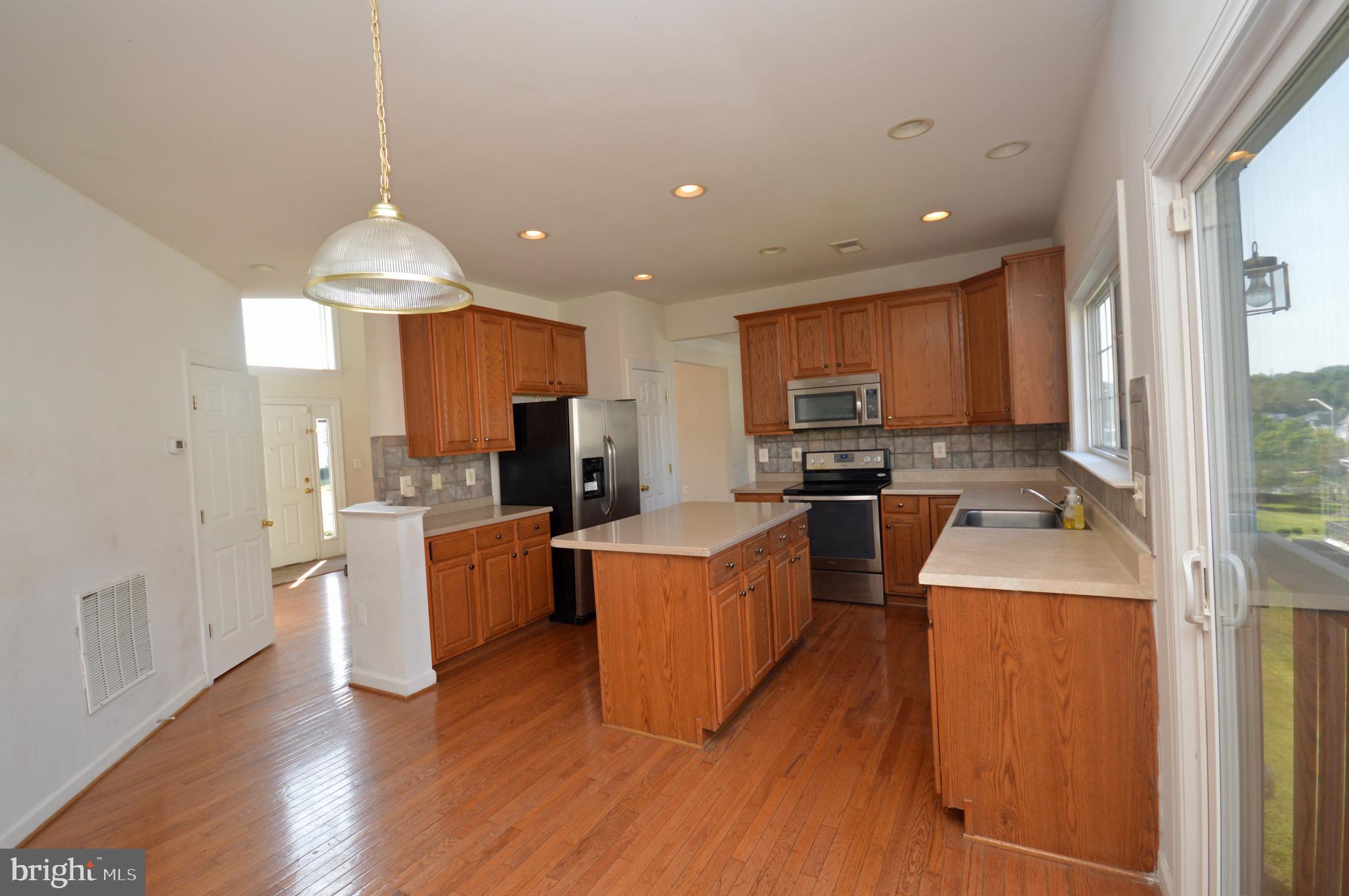 EAGLES POINTE - Residential Lease