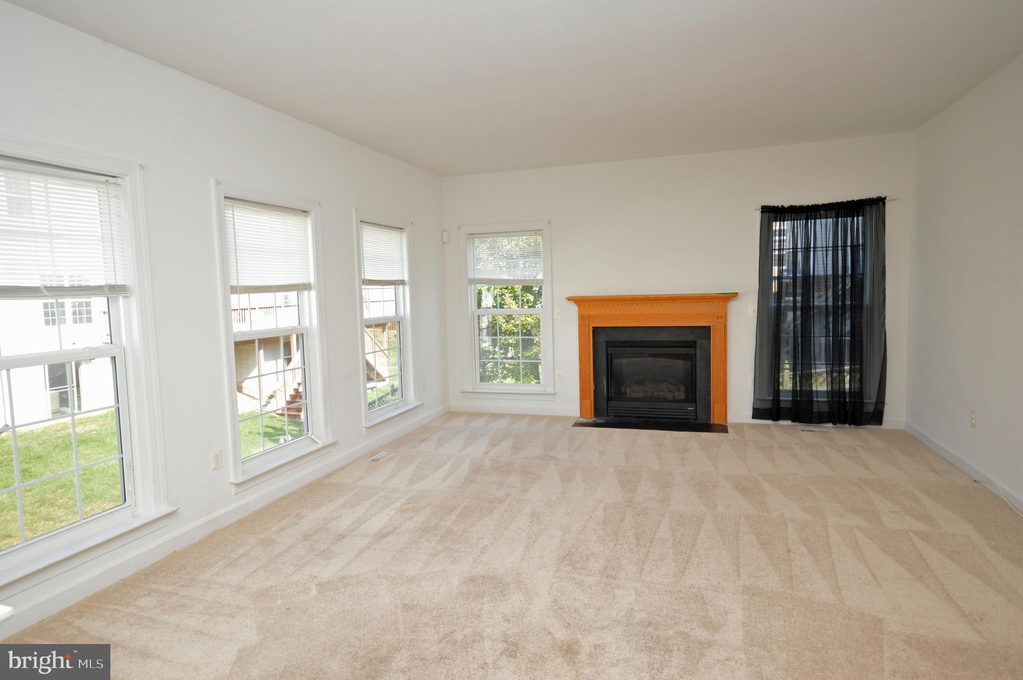 EAGLES POINTE - Residential Lease