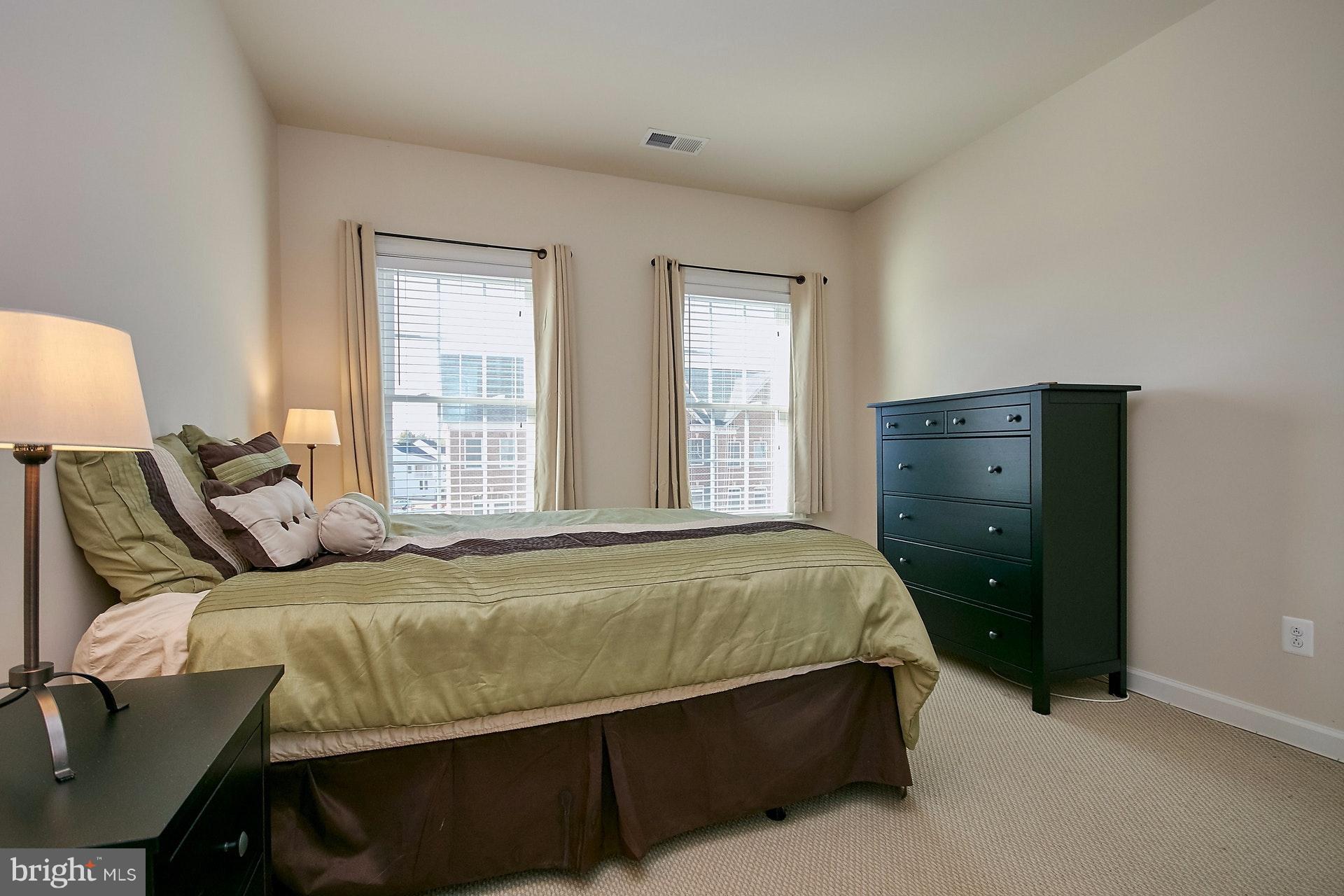 STONEGATE - Residential Lease