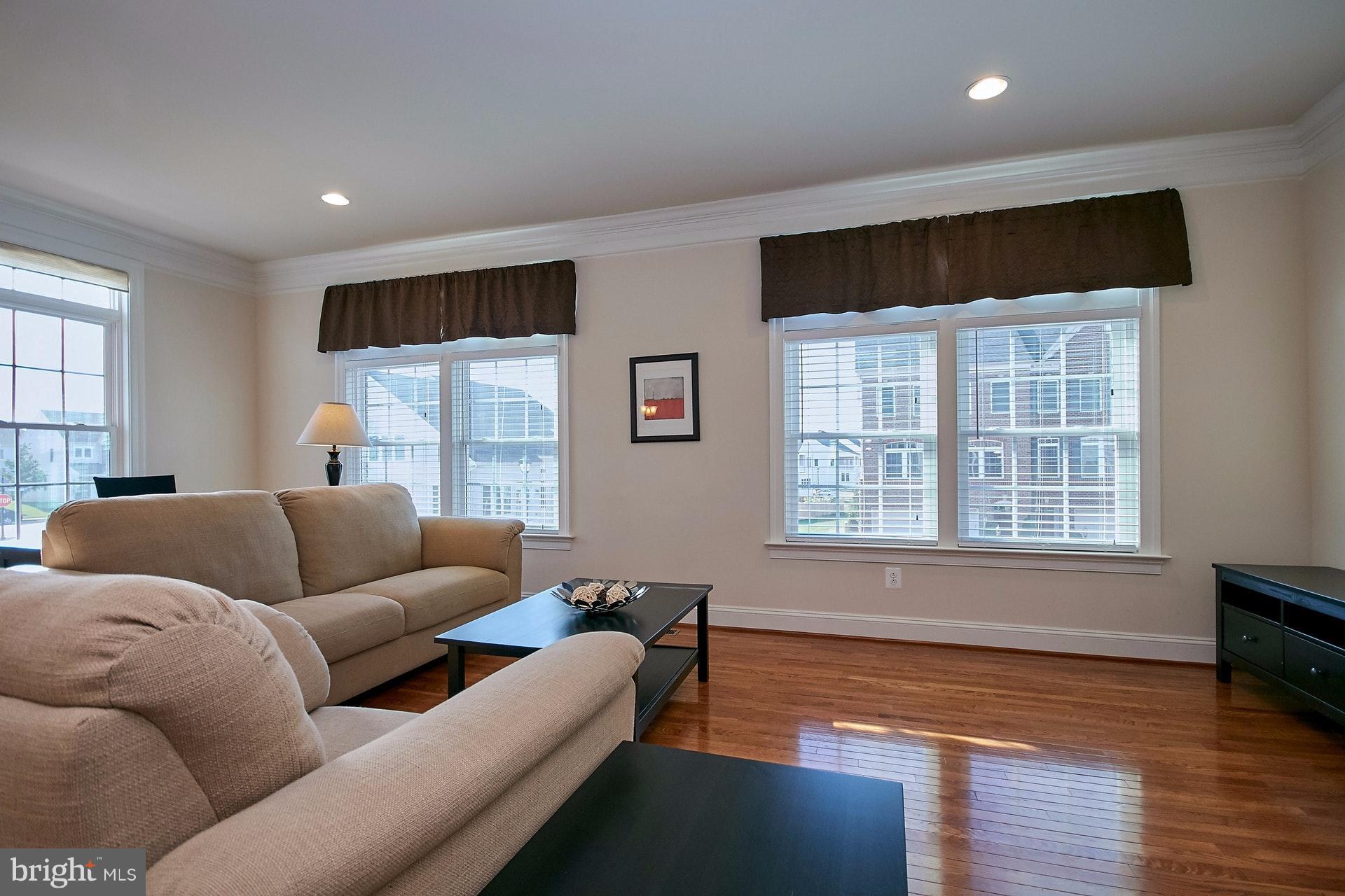 STONEGATE - Residential Lease