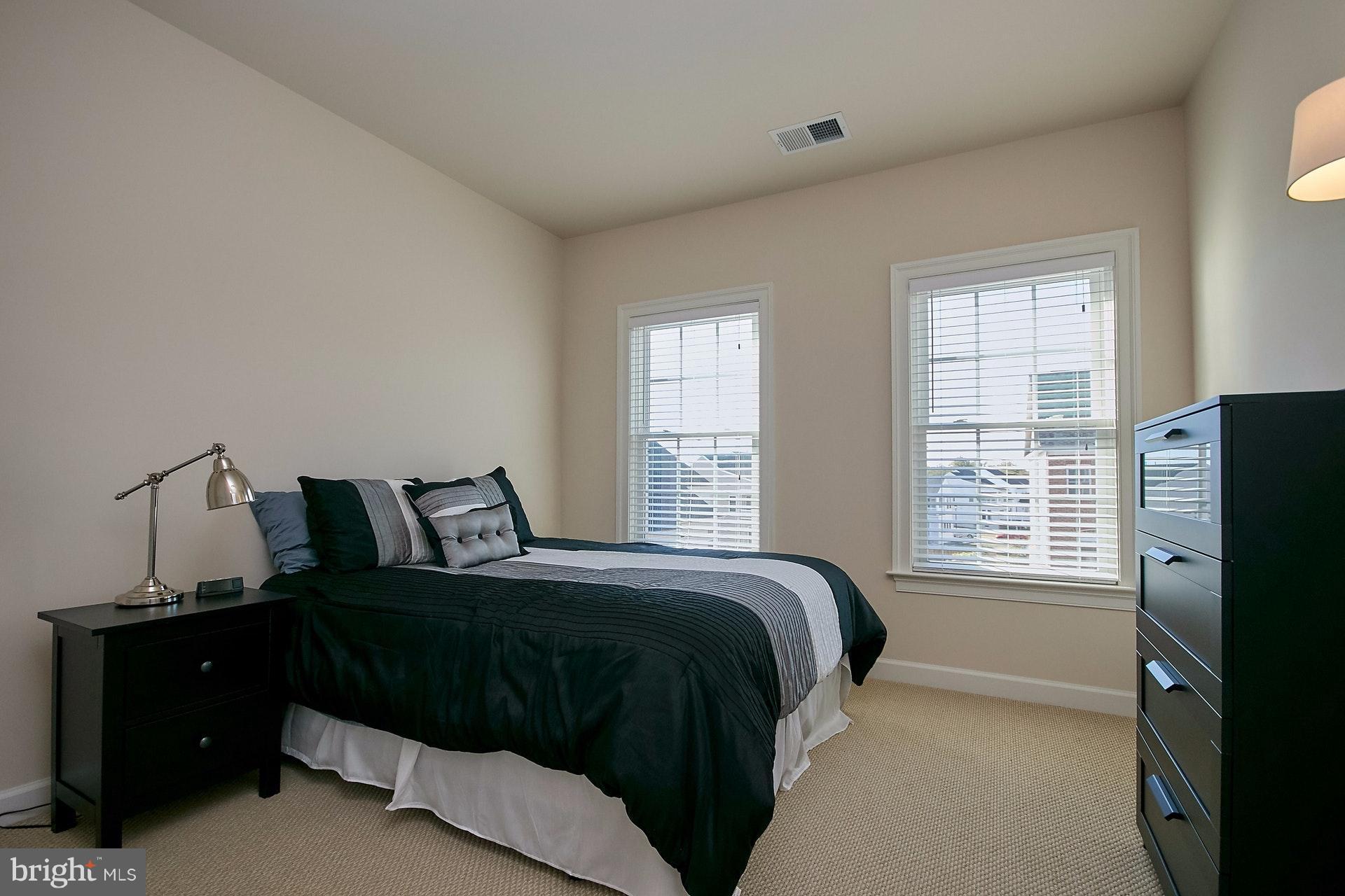 STONEGATE - Residential Lease