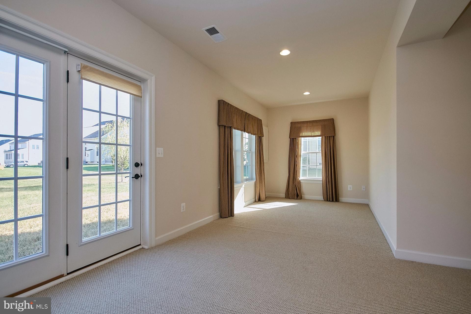 STONEGATE - Residential Lease