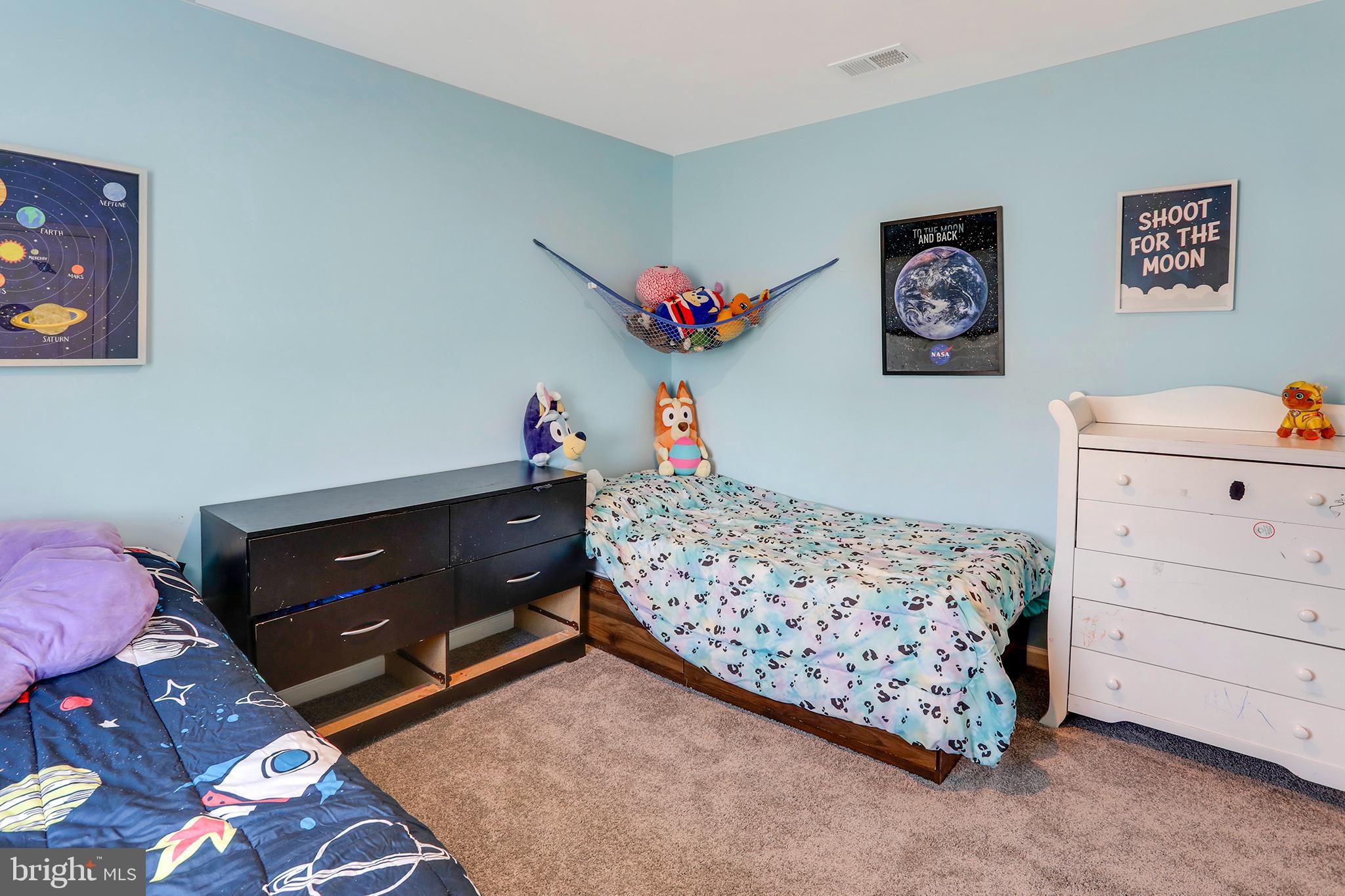 CARDINAL POINTE - Residential