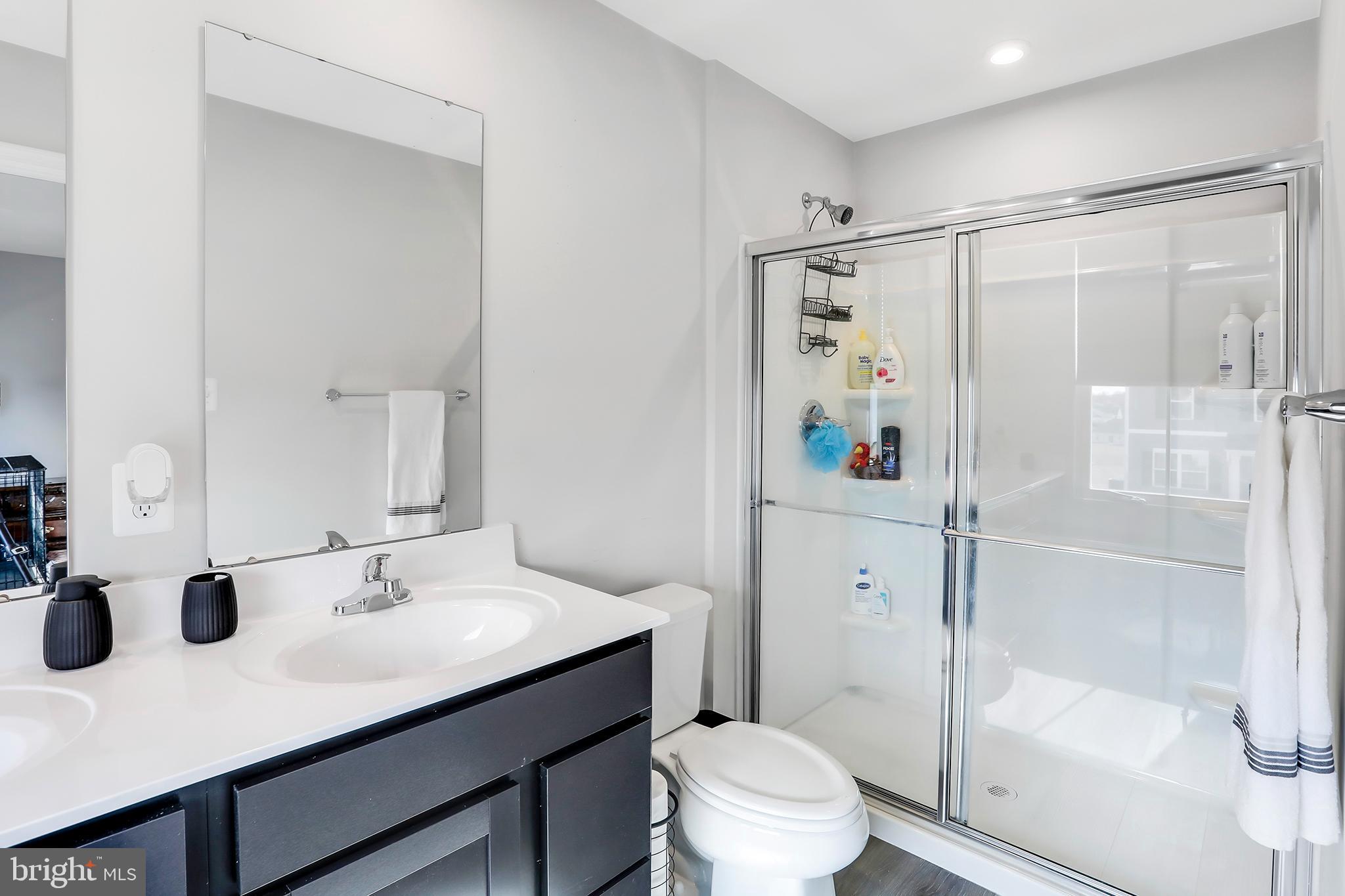 CARDINAL POINTE - Residential