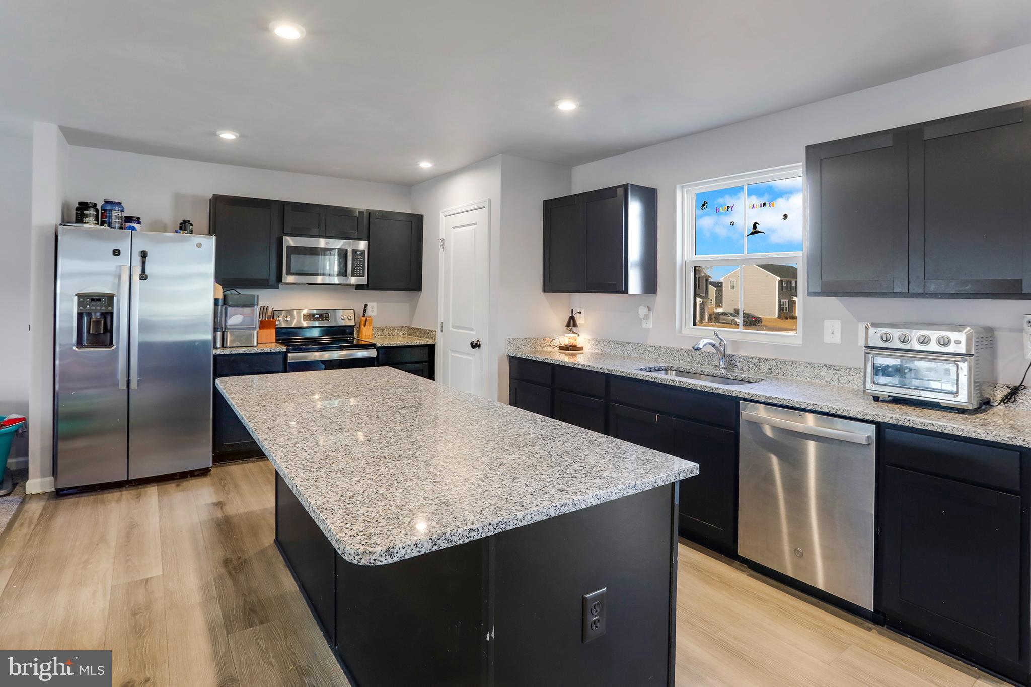 CARDINAL POINTE - Residential