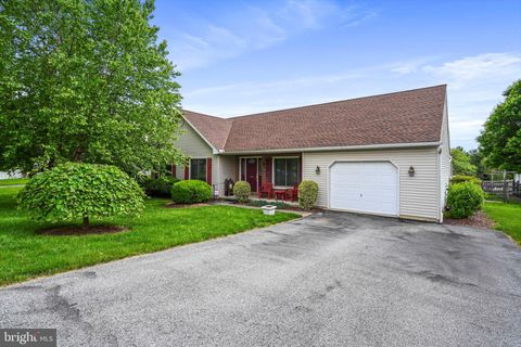 1008 DALLAS ROAD READING PA 19605