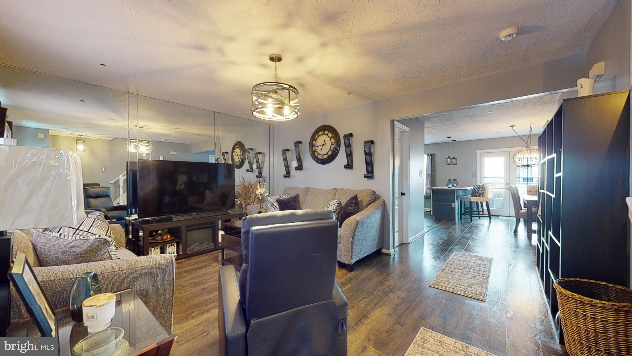 SOUTH HAMPTON SUB - Residential