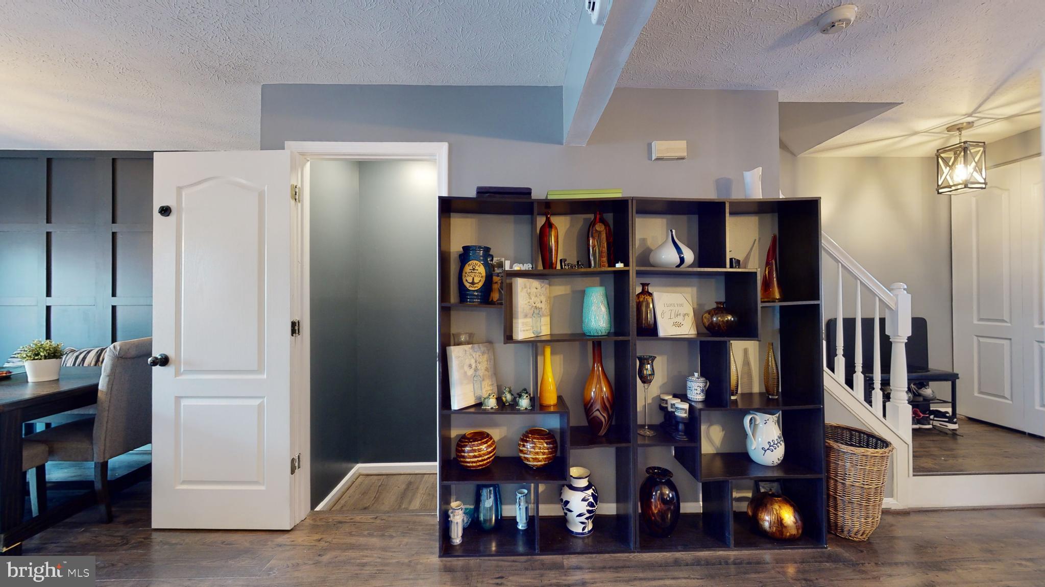 SOUTH HAMPTON SUB - Residential