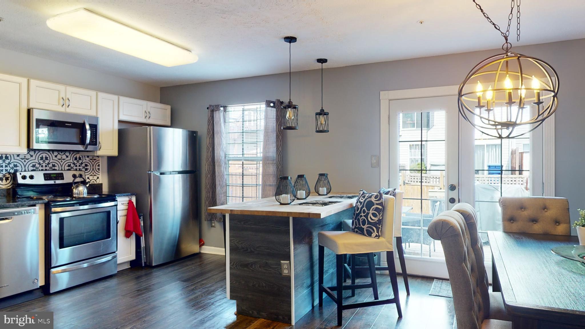 SOUTH HAMPTON SUB - Residential