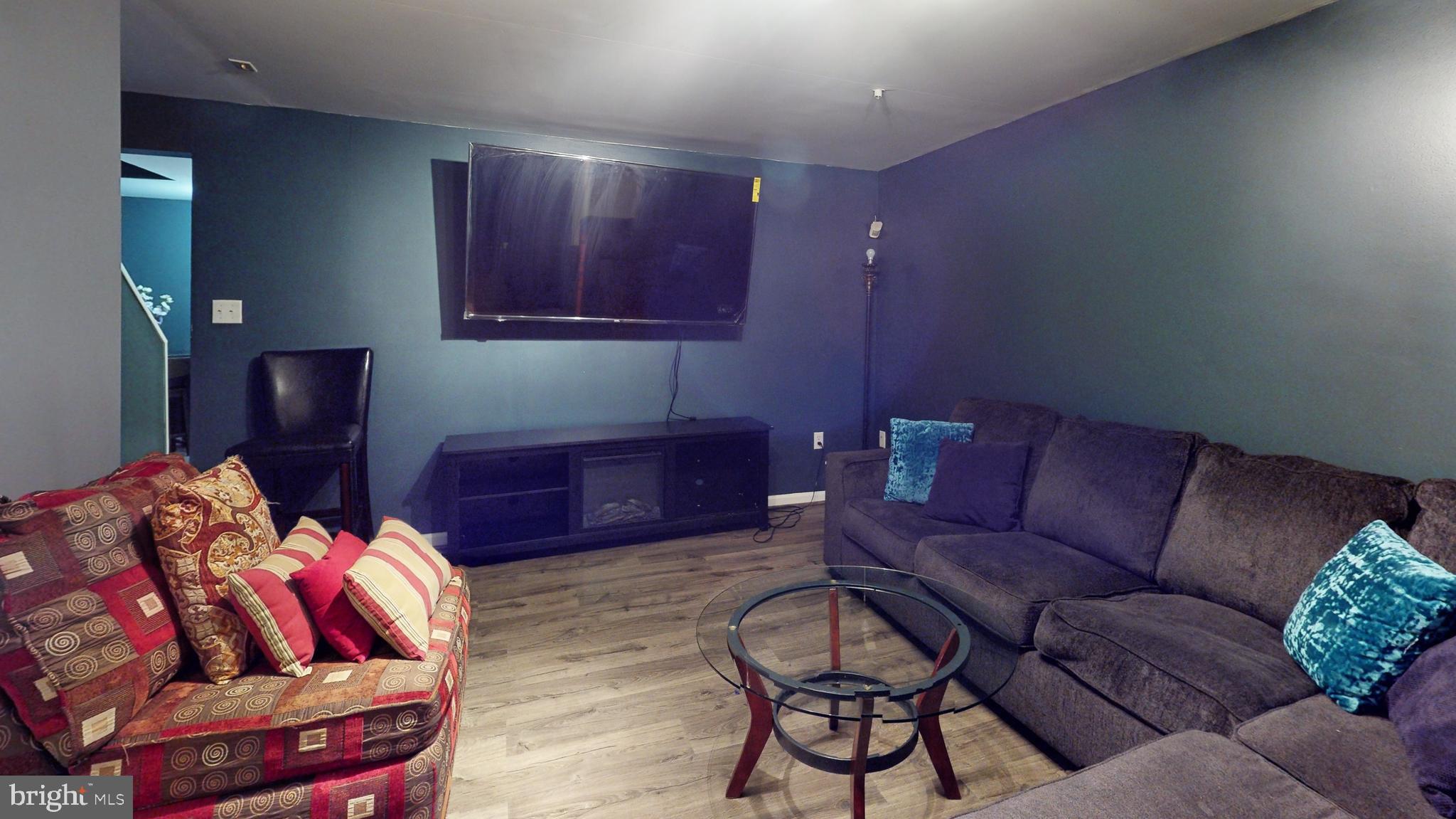 SOUTH HAMPTON SUB - Residential