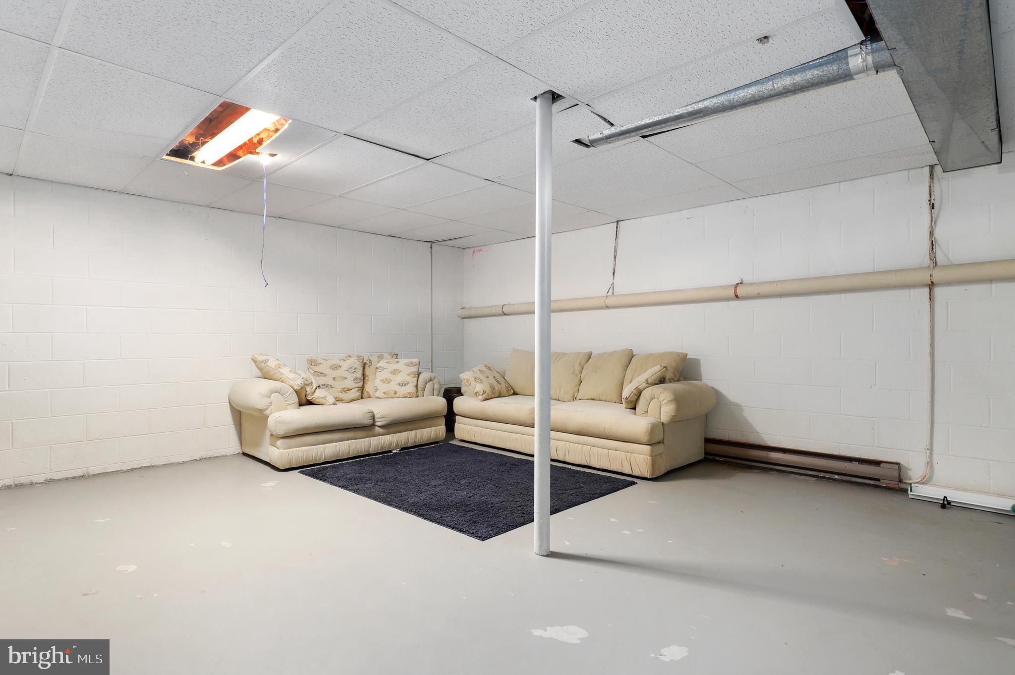 ABBINGTON FARMS - Residential