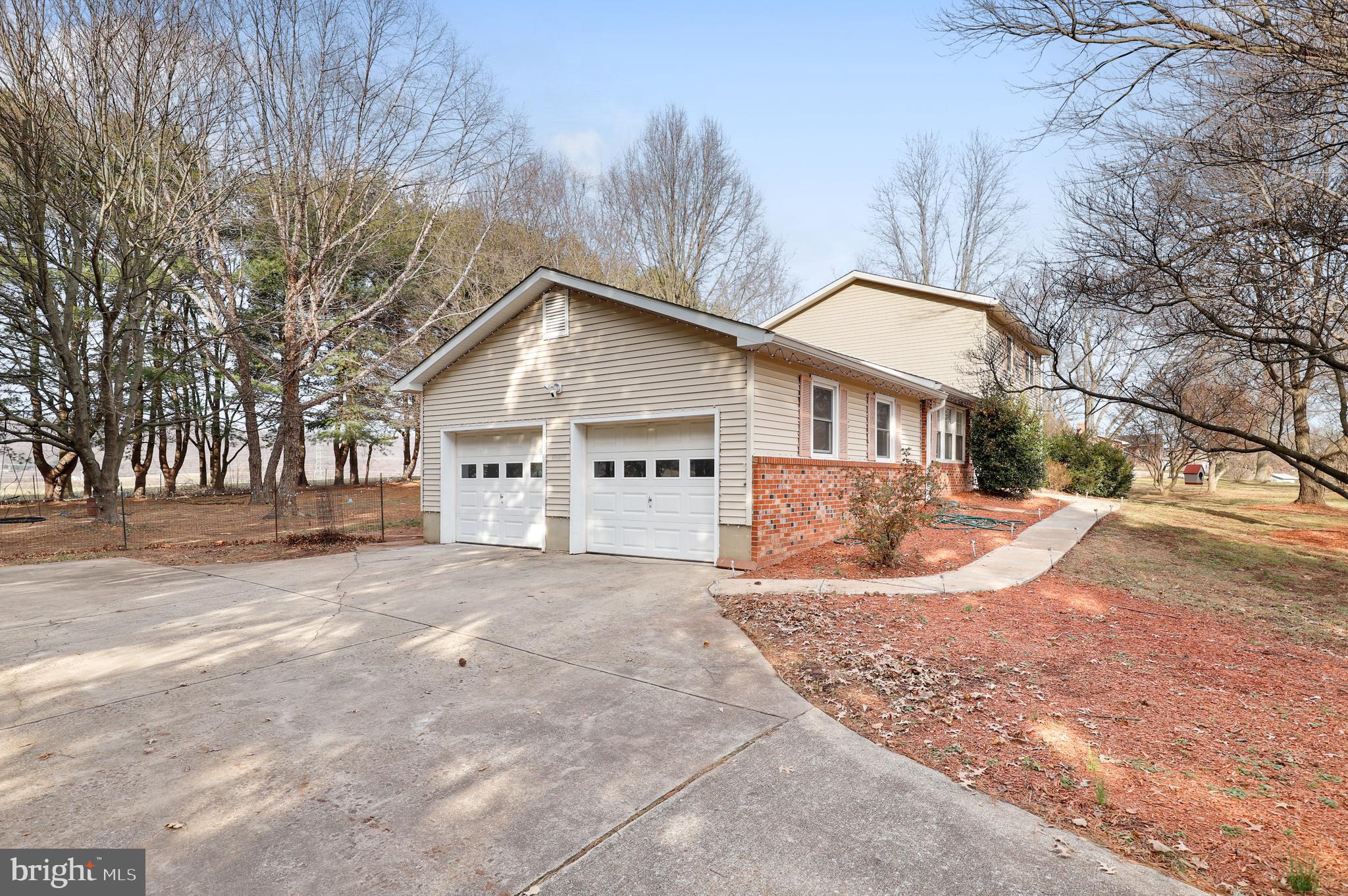 ABBINGTON FARMS - Residential