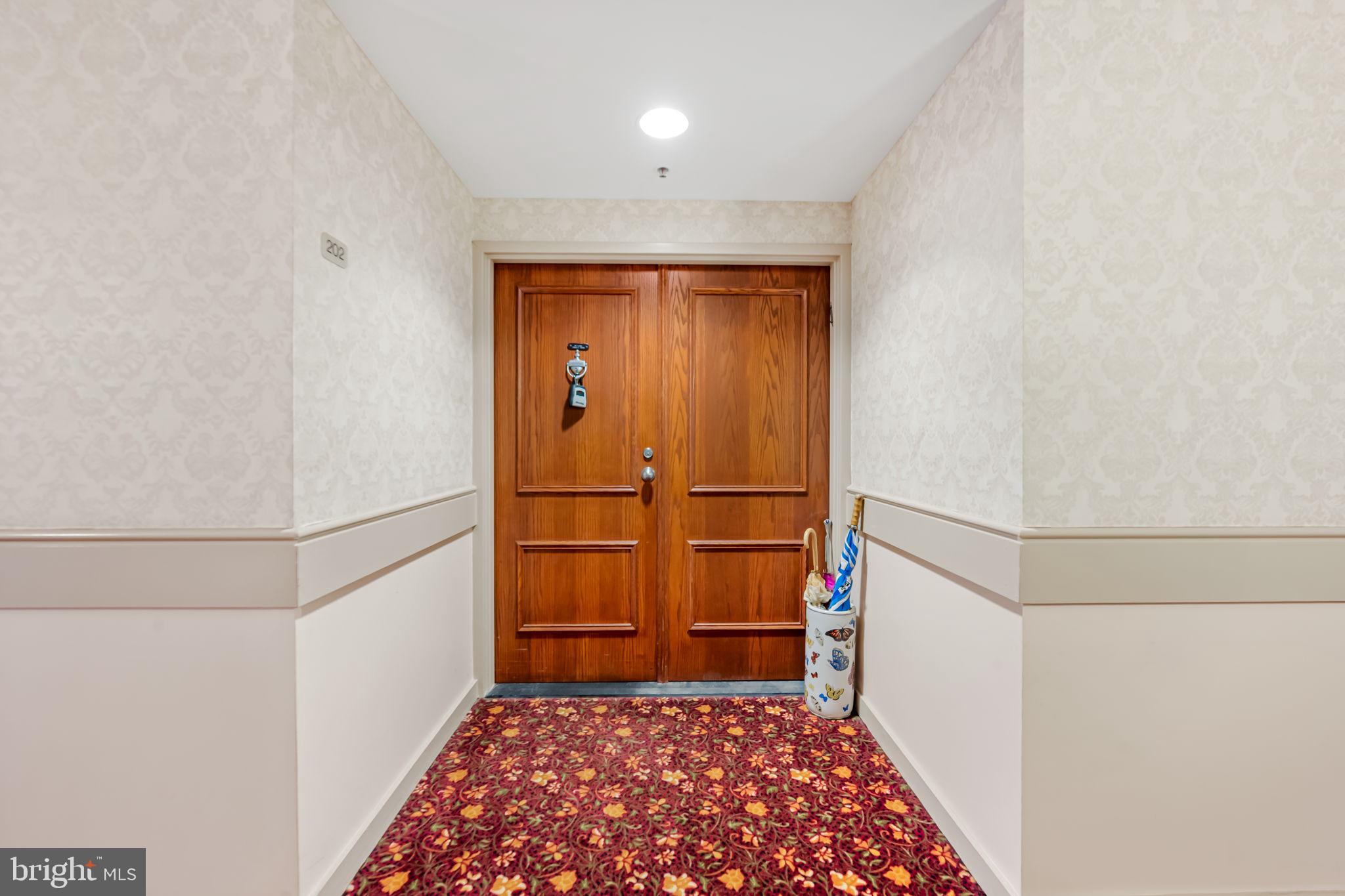 1 GRISTMILL COURT 202