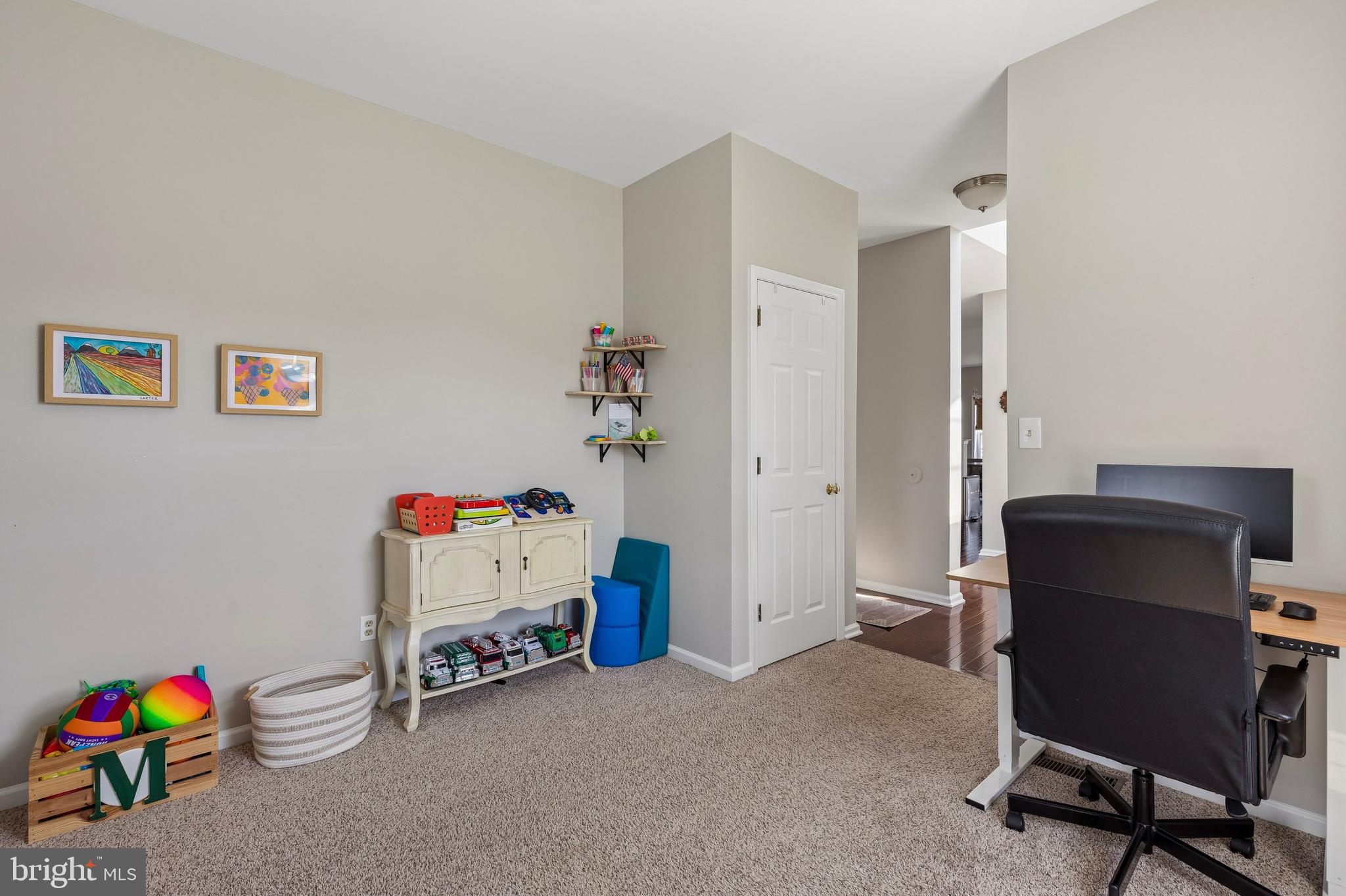 MONROE COURT - Residential